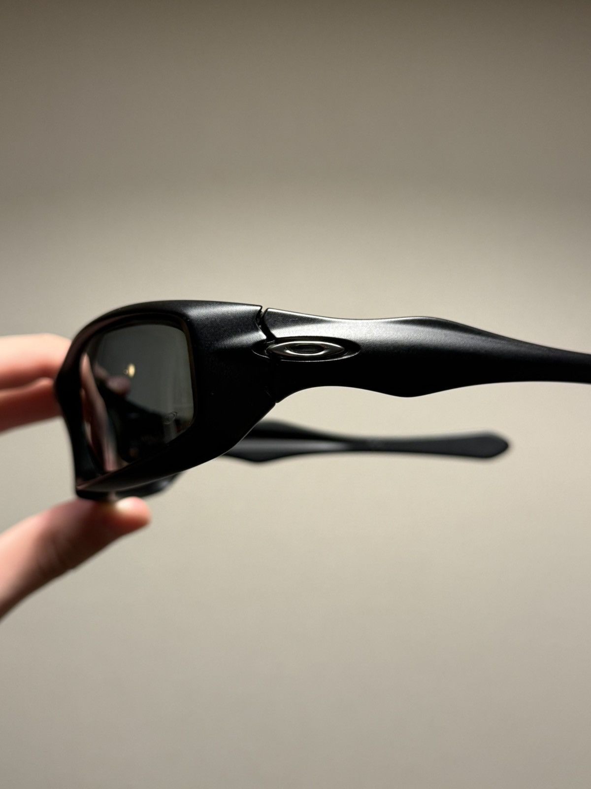 Oakley oAKLEY MONSTER PUP MATTE BLACK SUNGLASSES Size ONE SIZE - 2 Thumbnail