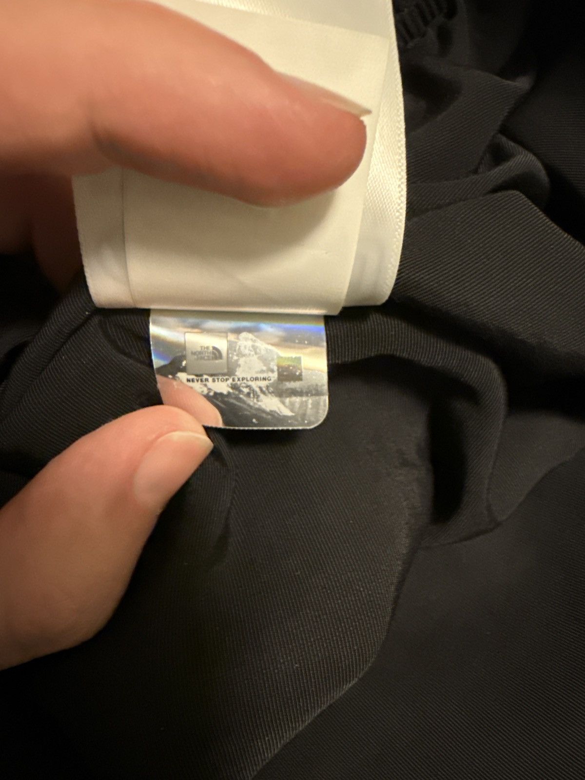 Supreme × The North Face Supreme x The North Face Black Nylon Shorts Size Small Size US 32 / EU 48 - 7 Thumbnail