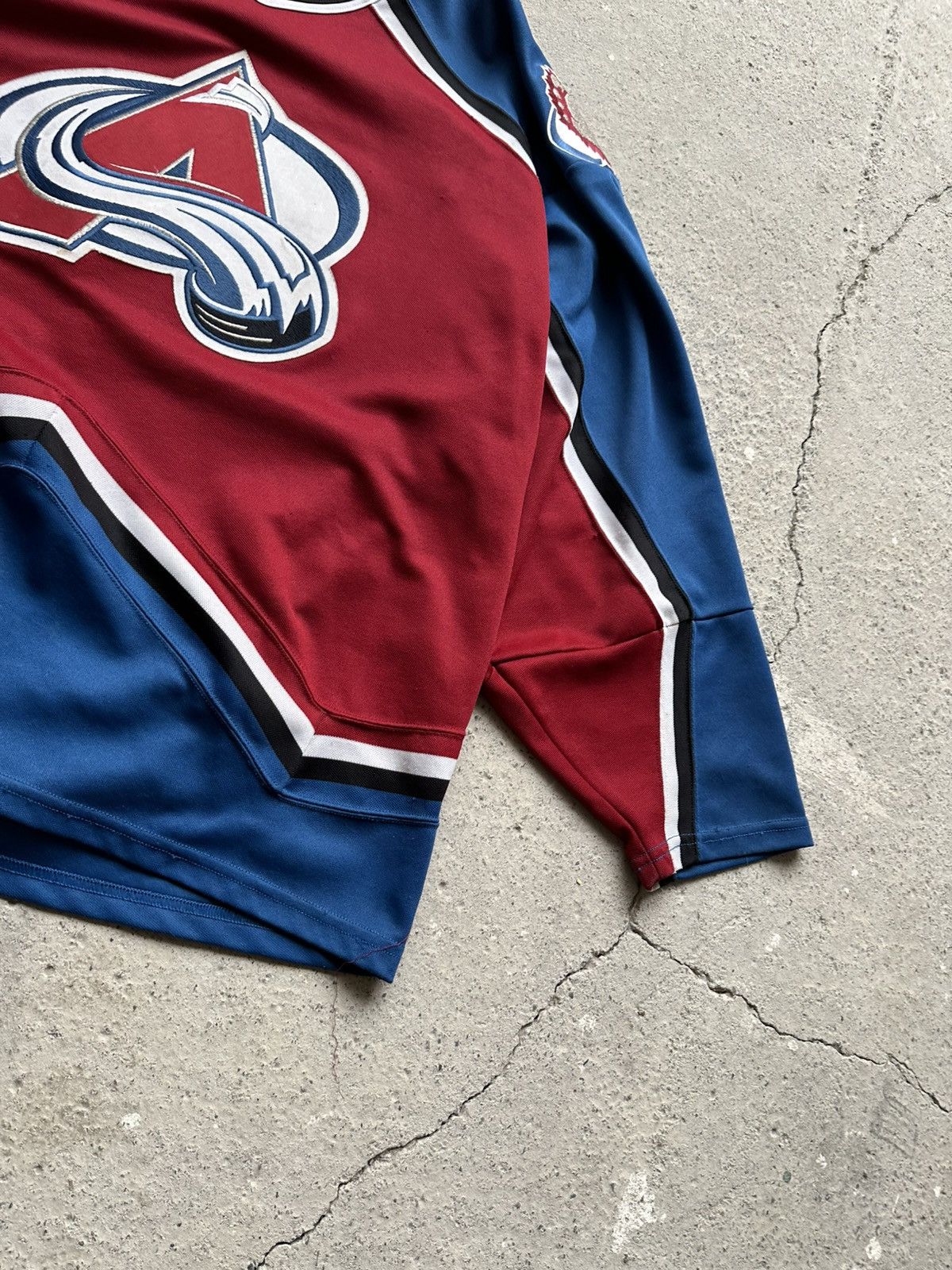 Starter Starter Colorado Avalanche Jersey NHL 90s Patric Roy 33 Size US XXL / EU 58 / 5 - 3 Thumbnail