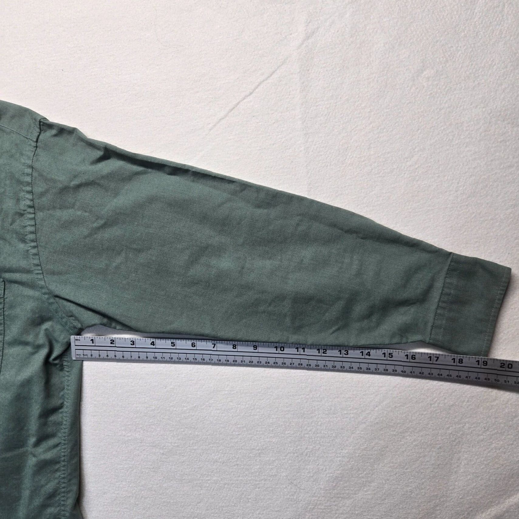 Arrow VINTAGE Arrow Men's Long Sleeve Button-Up Shirt Green Satin Cotton-Blend 90s Mens Size US L / EU 52-54 / 3 - 5 Thumbnail