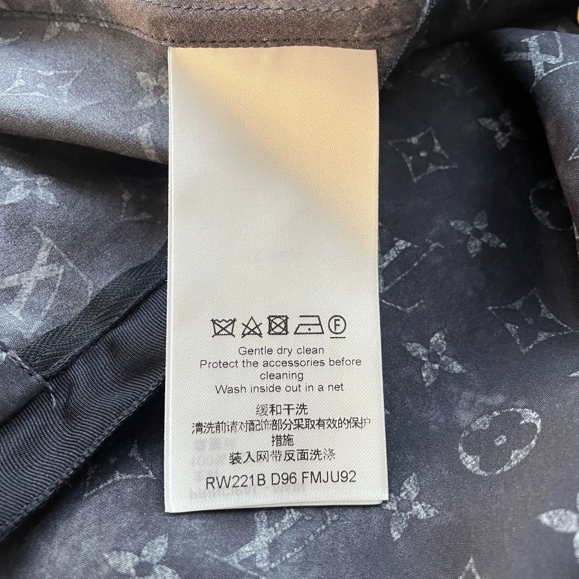 Louis Vuitton LOUIS VUITTON Pleated Silk Maxi Dress Women's Black 34 Size XS / US 0-2 / IT 36-38 - 6 Thumbnail