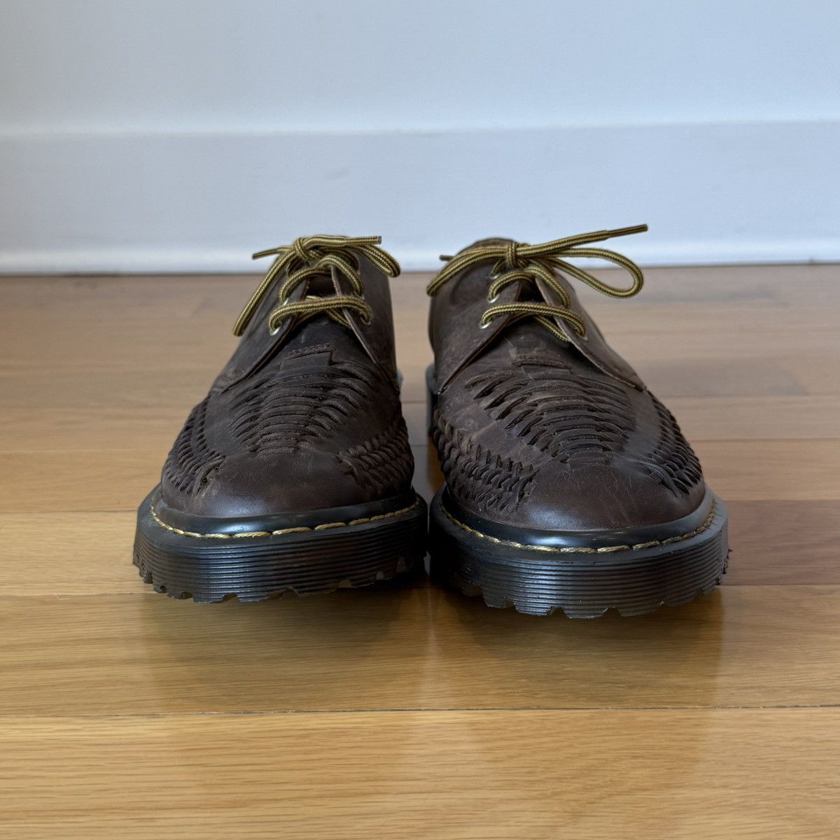 Dr. Martens Dr. Martens Ezra 3-Eye Distressed Woven Leather Oxford US 12 Size US 12 / EU 45 - 5 Thumbnail