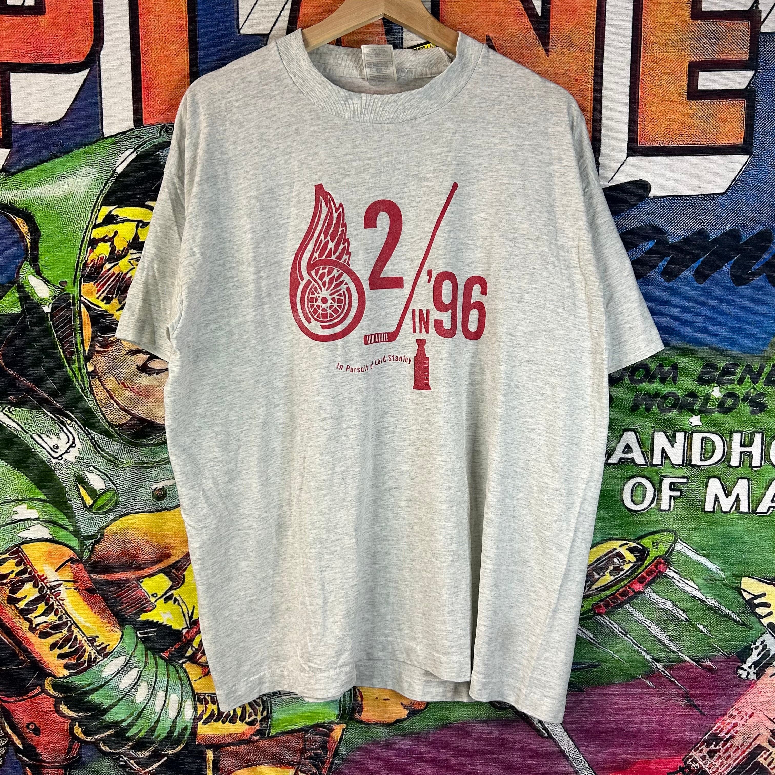 Vintage Vintage 90s 1996 Detroit Redwings Tee Size XL Size US XL / EU 56 / 4 - 1 Thumbnail