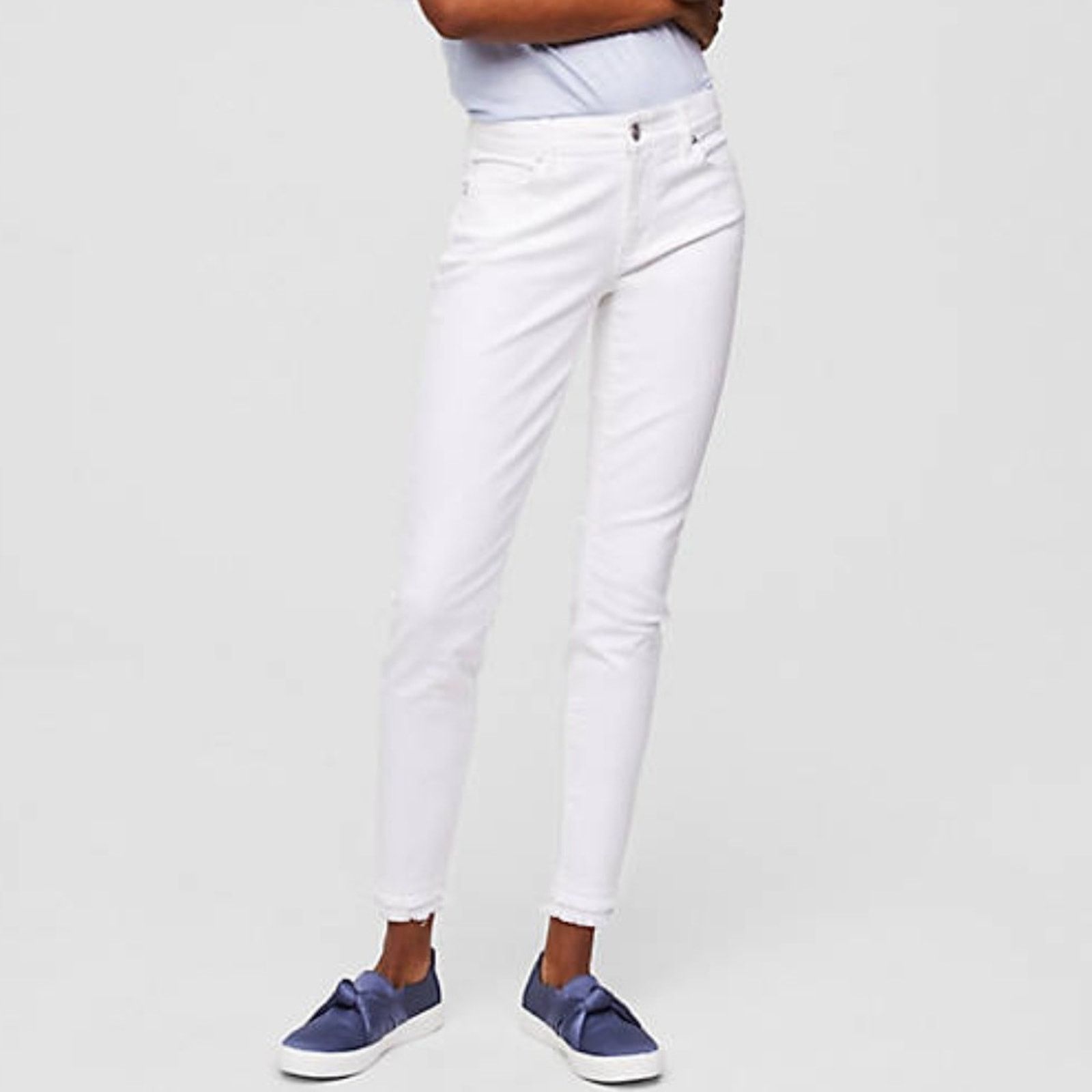 Loft LOFT White Modern Frayed Skinny Ankle Jeans Size 33" - 1 Thumbnail