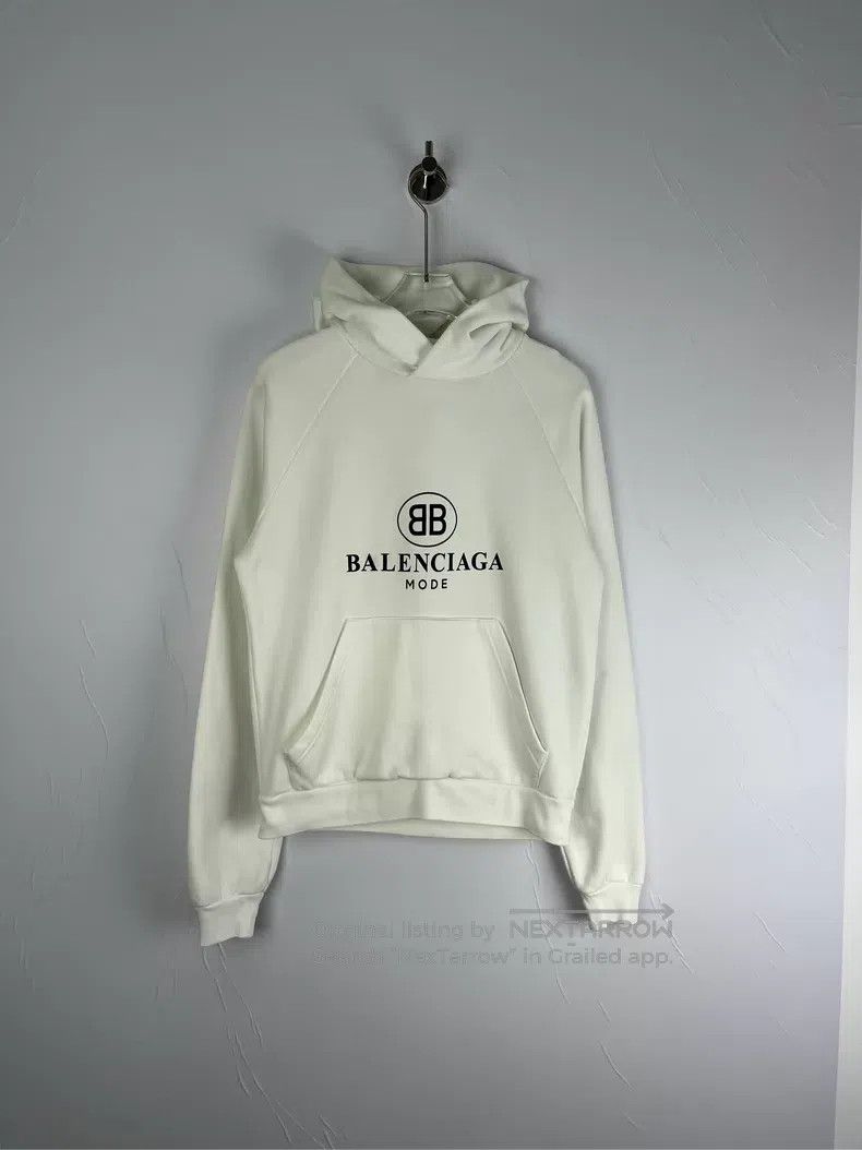 Balenciaga Balenciaga English Printed Hooded Long Sleeve Sweatshirt Size US XS / EU 42 / 0 - 1 Thumbnail