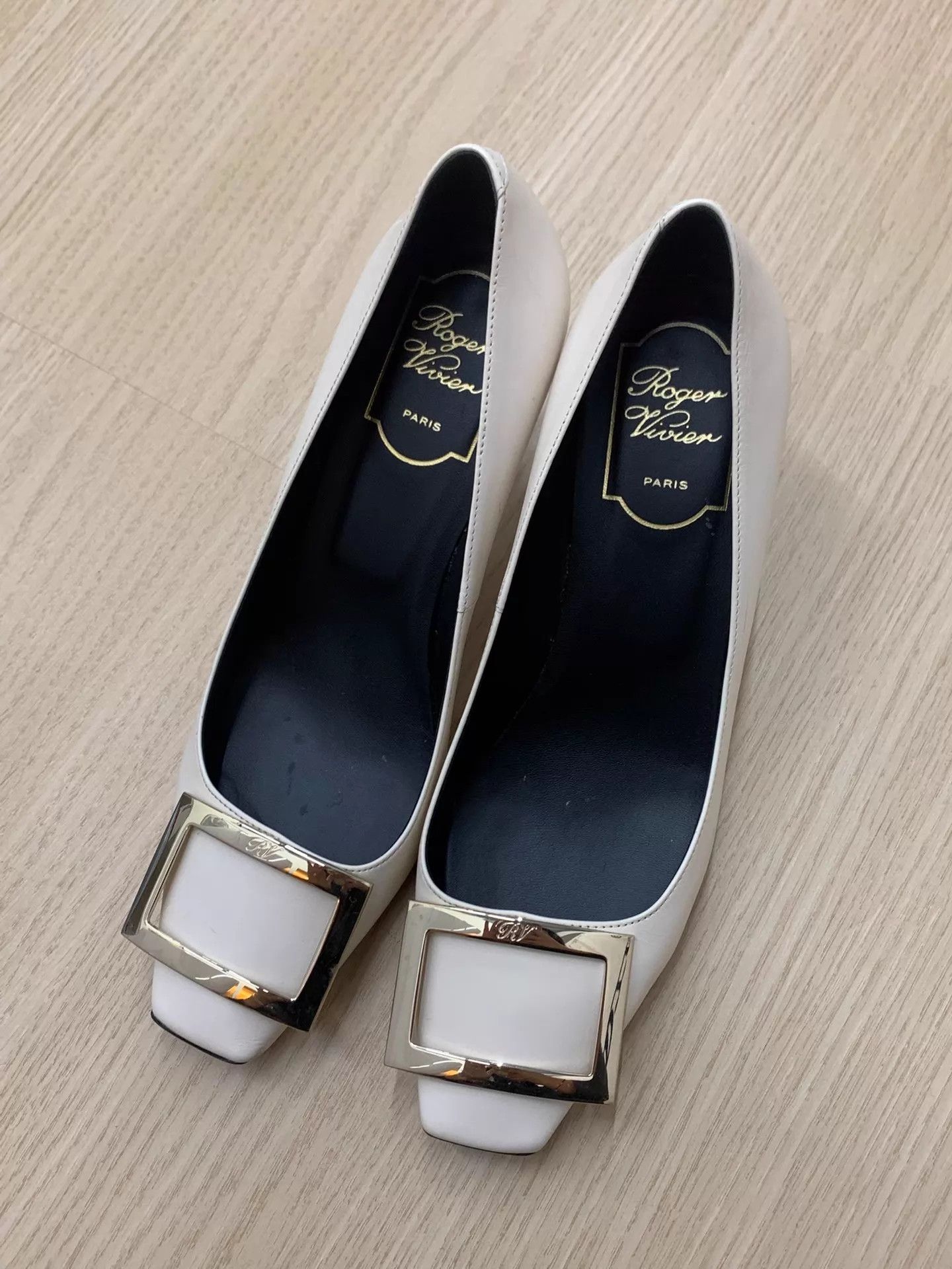 Roger Vivier Roger Vivier White Square Buckle Heels Size 37 New Size US 6.5 / IT 36.5 - 1 Thumbnail