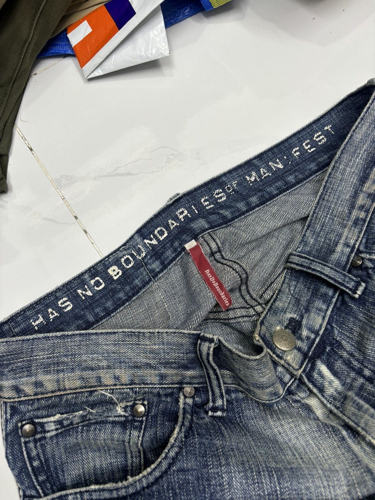 Hysteric Glamour 🇯🇵 HMBM JAPAN DISTRESSED DENIM JEANS Size US 33 - 13 Thumbnail