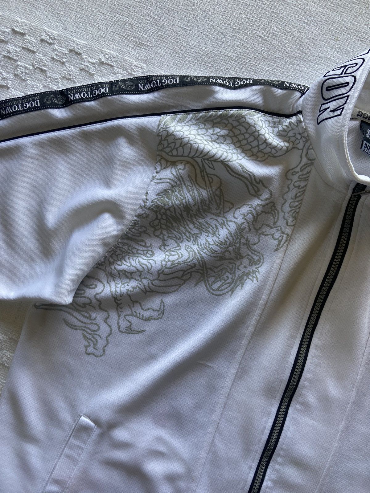 Dogtown Dog Town Black Dragon S/S Track Jacket With Backhit. Size US XL / EU 56 / 4 - 6 Thumbnail
