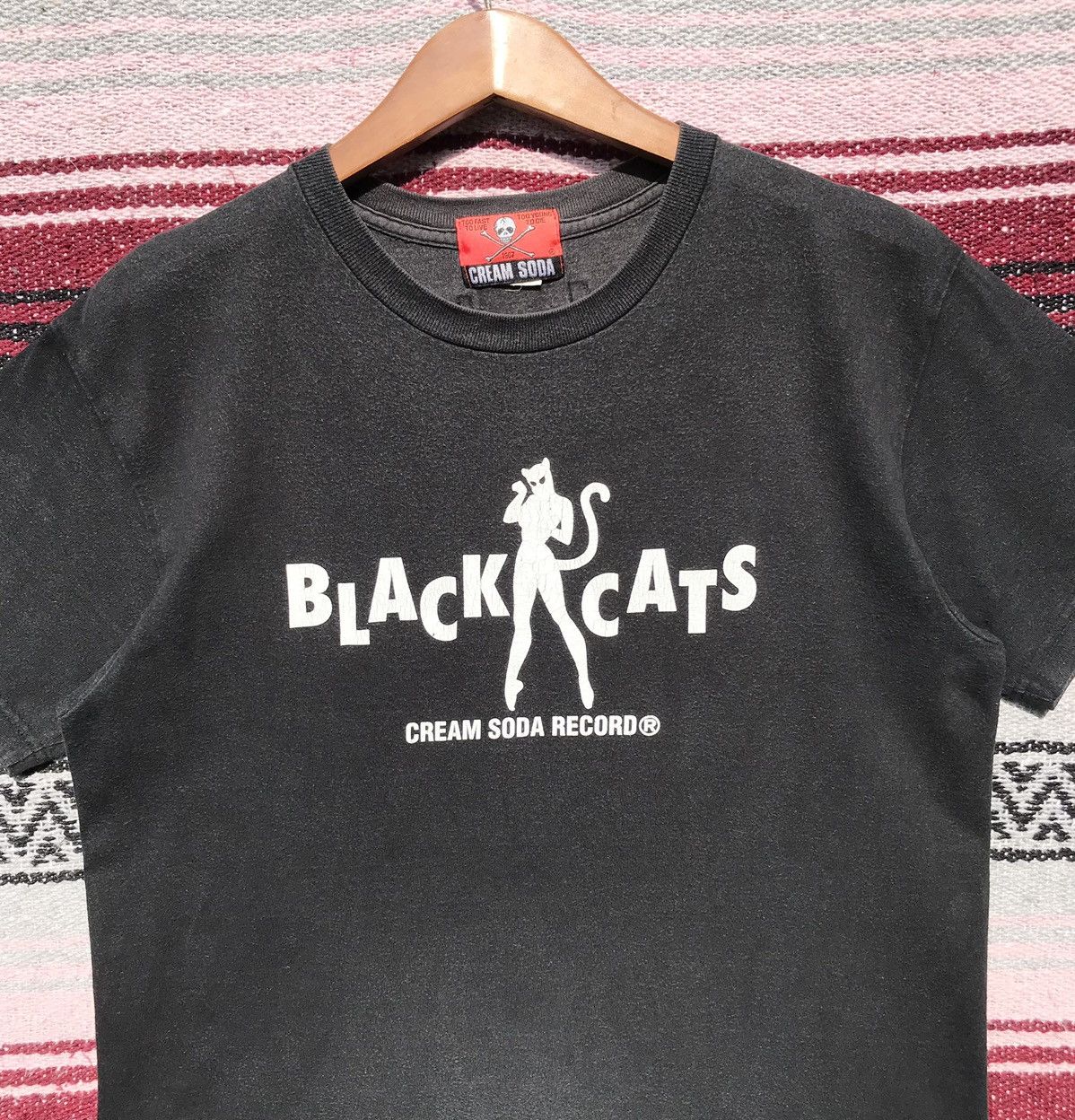 Vintage Vintage Cream Soda Black Cats Tee Japanese Brand Sun Faded Size US S / EU 44-46 / 1 - 9 Thumbnail