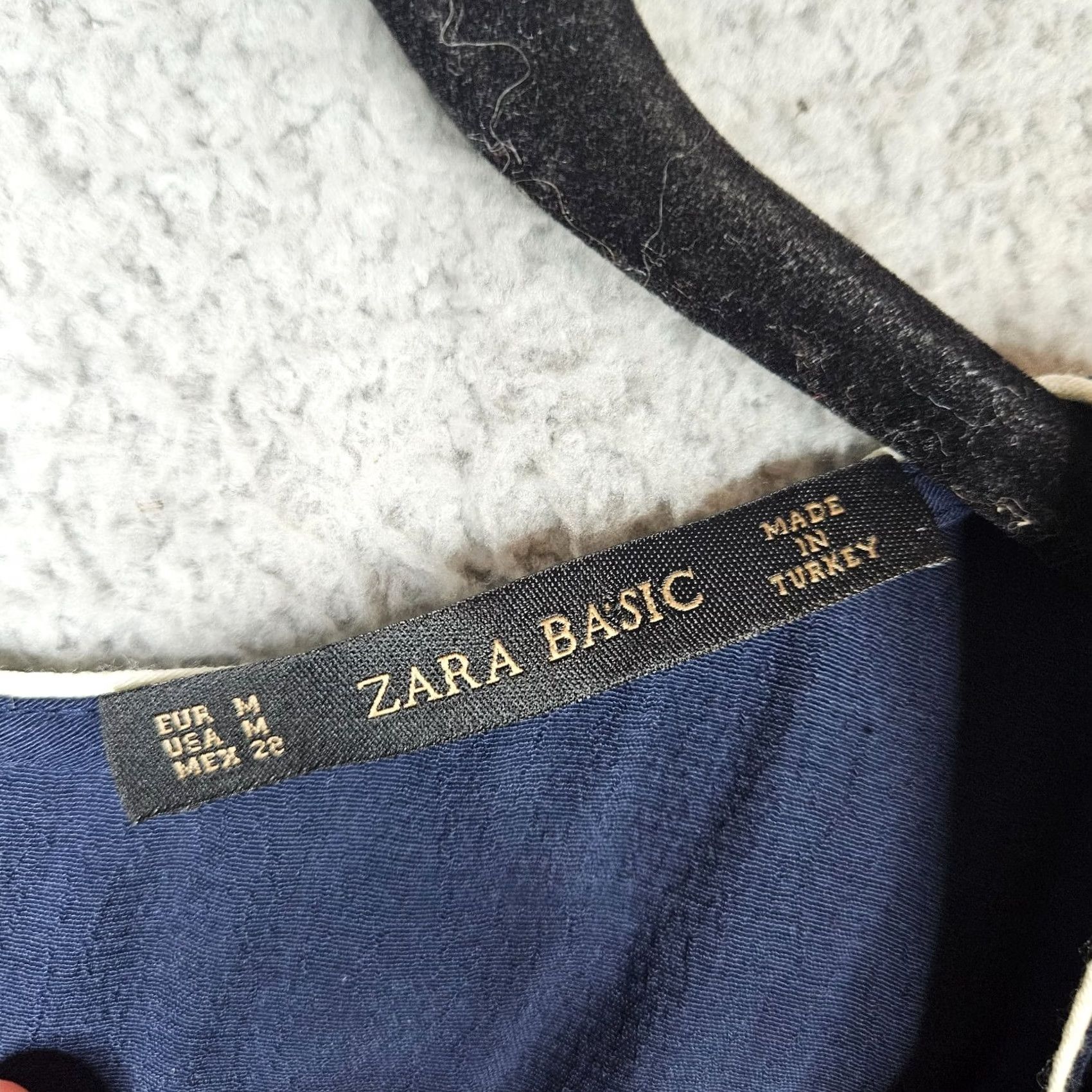 Zara ZARA BASIC Women's Navy Round Neck Cropped Top M Regular Blue Floral Short Sleeve Cropped Blouse Size M / US 6-8 / IT 42-44 - 5 Thumbnail