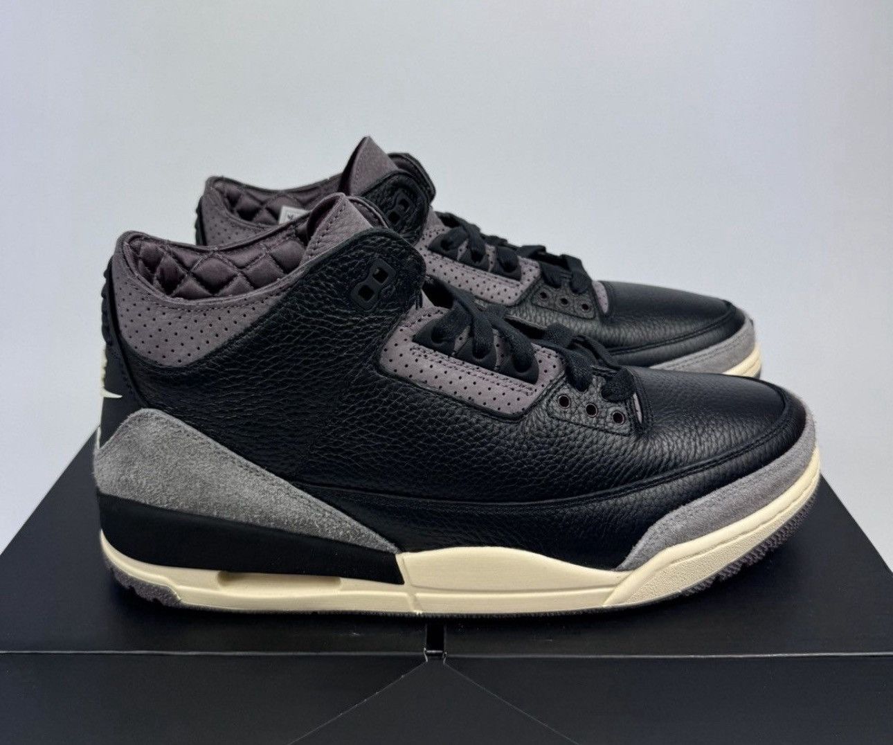 Jordan Brand JORDAN 3 RETRO OG SP SNEAKERS Size US 12.5 / EU 45-46 - 1 Thumbnail
