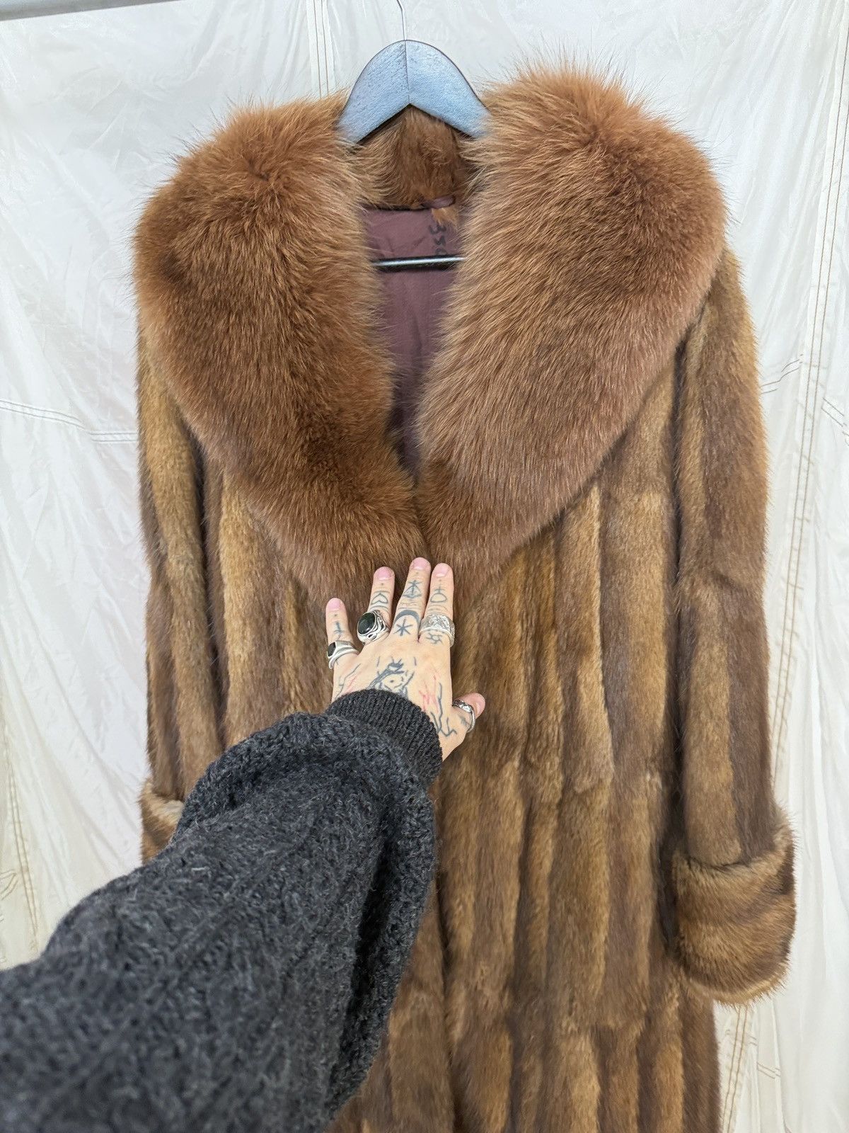 Vintage vintage luxury fur coat Size M / US 6-8 / IT 42-44 - 2 Thumbnail