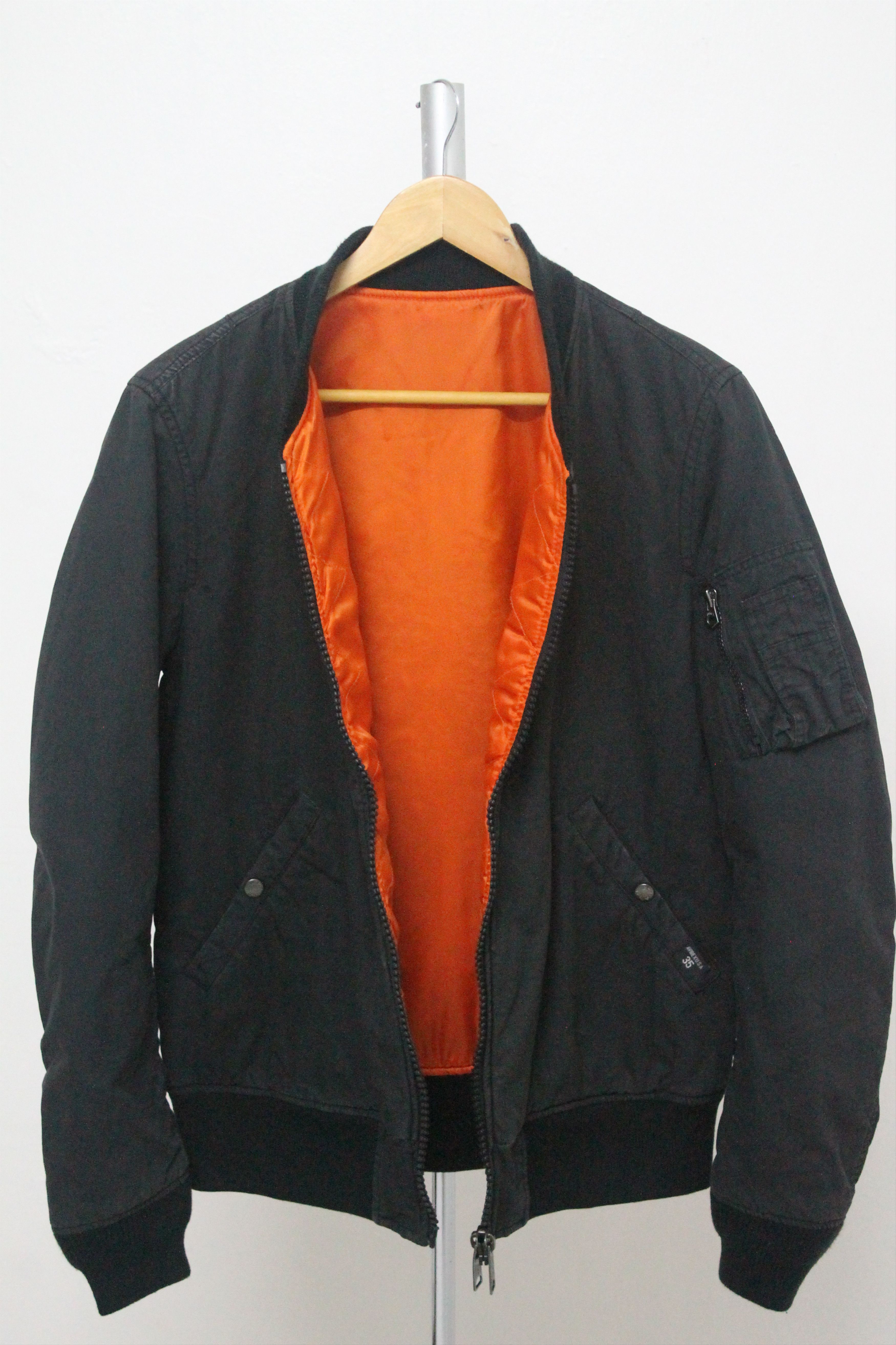 Avirex Vintage AVIREX 35th Anniversary Reversible Bomber Jacket. Size US M / EU 48-50 / 2 - 8 Thumbnail