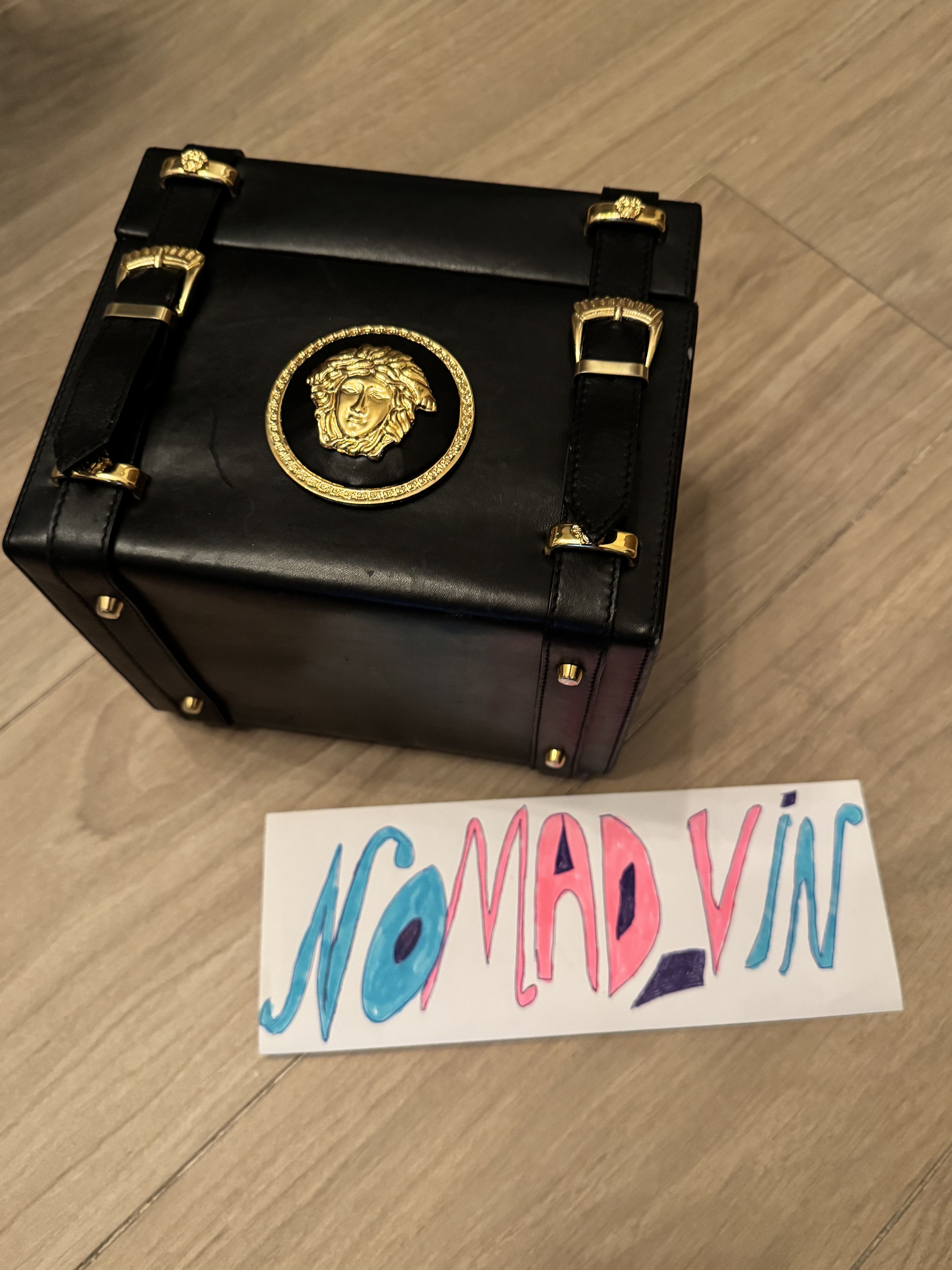 Versace Gianni Versace Couture Medusa Vanity Bag Size ONE SIZE - 22 Thumbnail
