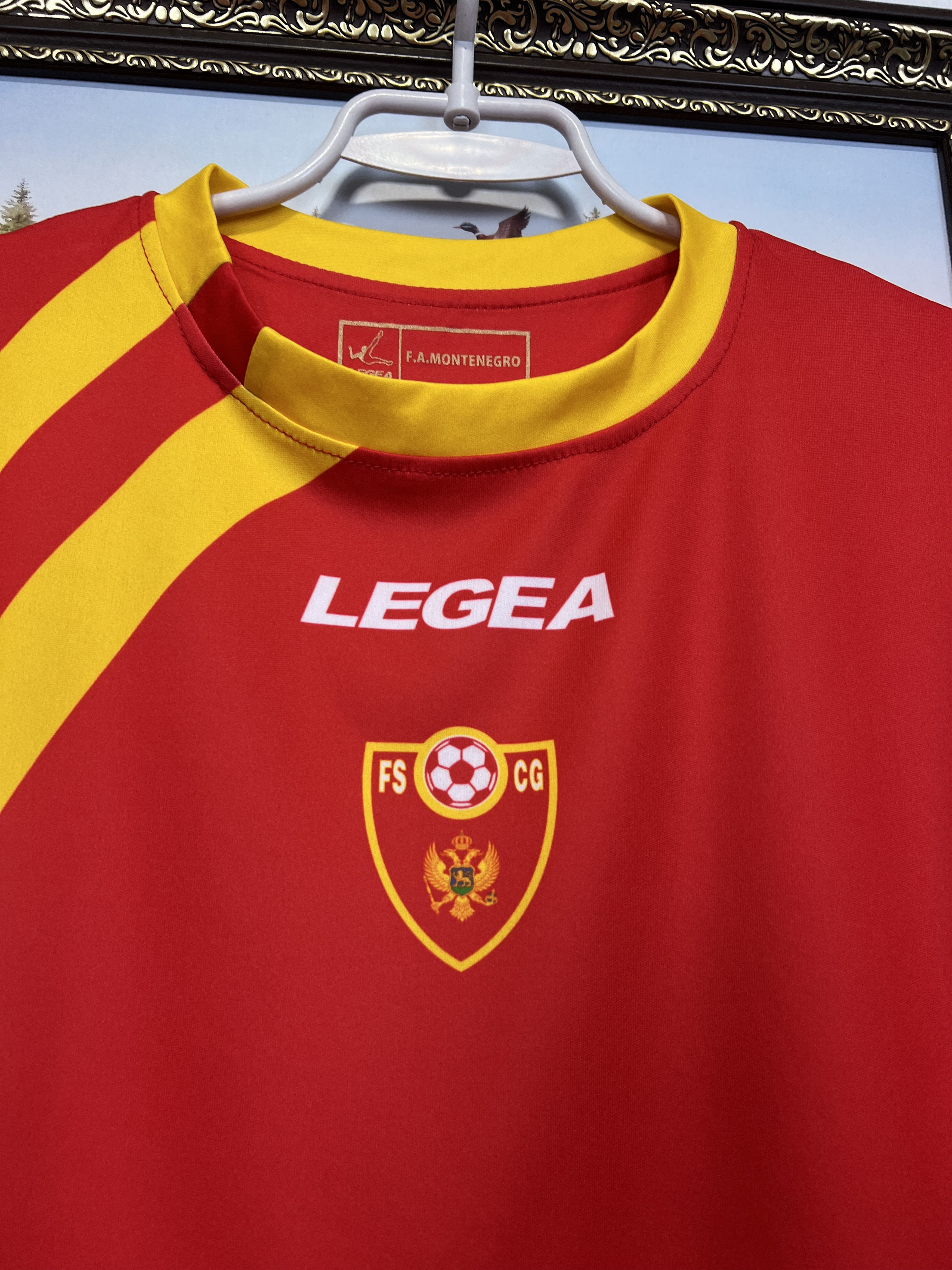 Vintage Montenegro Home football shirt Soccer National Jersey Trikot Size US M / EU 48-50 / 2 - 3 Thumbnail