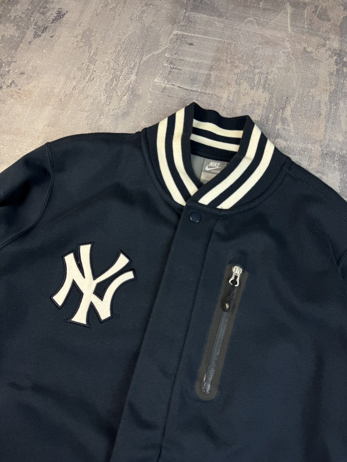 Nike Vintage Nike New York Yankees Bomber L Size US L / EU 52-54 / 3 - 2 Thumbnail