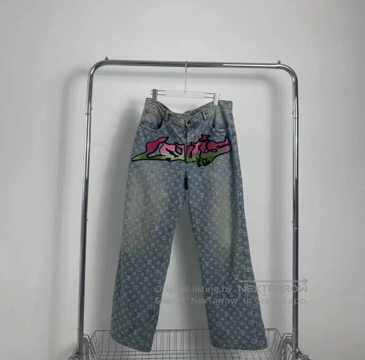Louis Vuitton LV Logo Graffiti Denim Pants for Men . Size US 34 / EU 50 - 1 Thumbnail