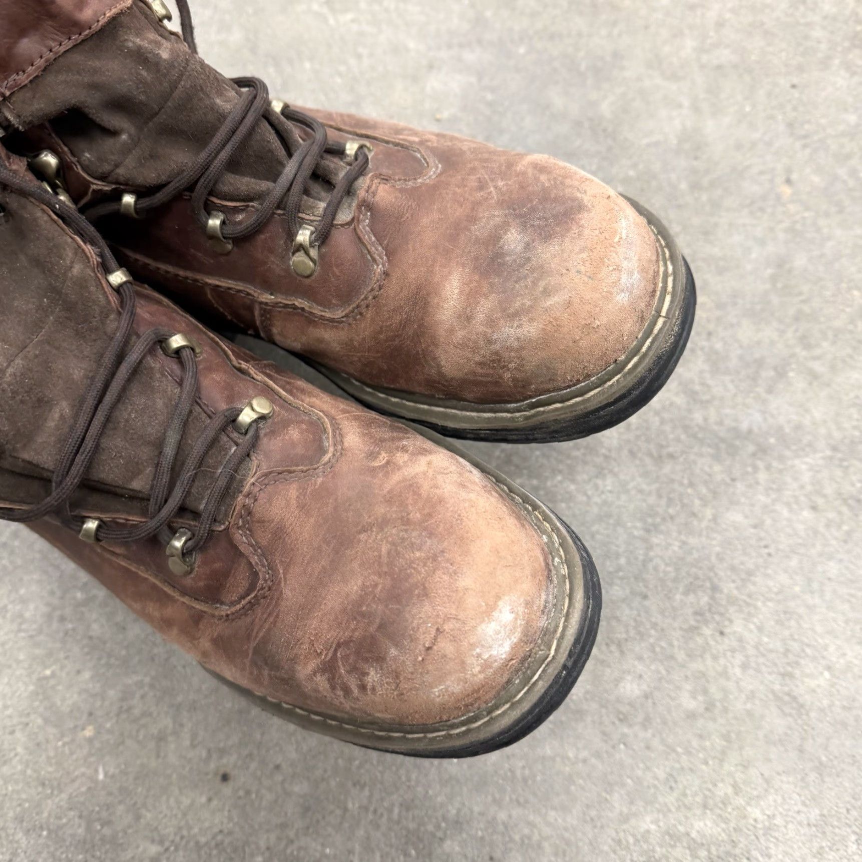 Vintage Wolverine Durashock Waterproof Leather Work Boot 10 EW WIDE W04820 Mens Leather Boot Brown Steel Toe Waterproof Durashock M Wide Size US 9 / EU 42 - 6 Thumbnail