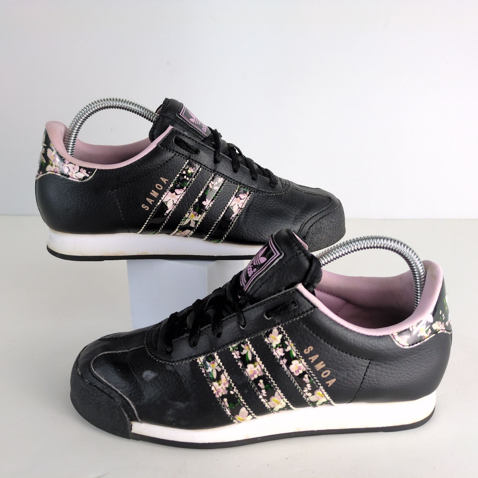 Adidas Adidas Originals Samoa Flower Orchid Women's 8 Sneakers Size US 8 / IT 38 - 2 Thumbnail