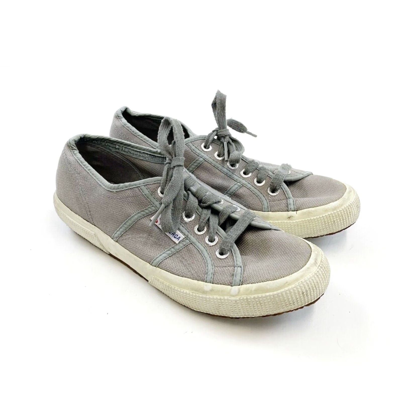 Superga VINTAGE Superga Sneakers Womens 8 Grey Shoes Walking Womens, Grey, 8, Sneakers, Walking, US 8, EUR 39 Size US 8 / IT 38 - 2 Thumbnail