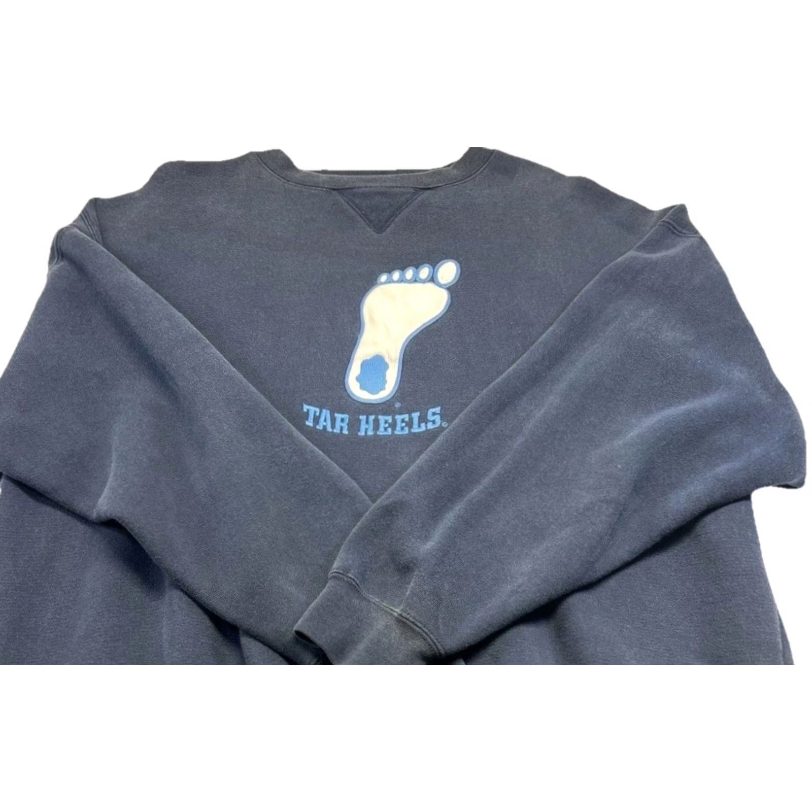 Vintage VINTAGE Champs Sports UNC Tar Heels Crewneck 2XL Sweatshirt Blue 90s Y2K College Core Logo Men Size US XXL / EU 58 / 5 - 2 Thumbnail