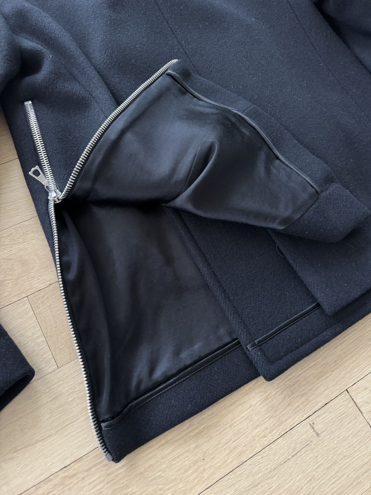 Dries Van Noten Navy luxury peacoat Size US M / EU 48-50 / 2 - 14 Thumbnail
