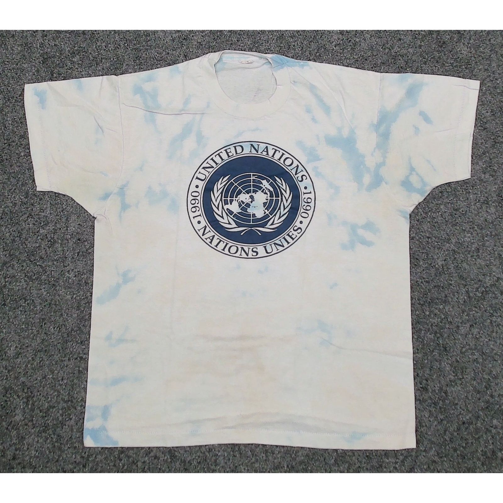 Vintage Screen Stars 90s United Nations Paper Thin Single Stitch Tee Size US L / EU 52-54 / 3 - 3 Thumbnail