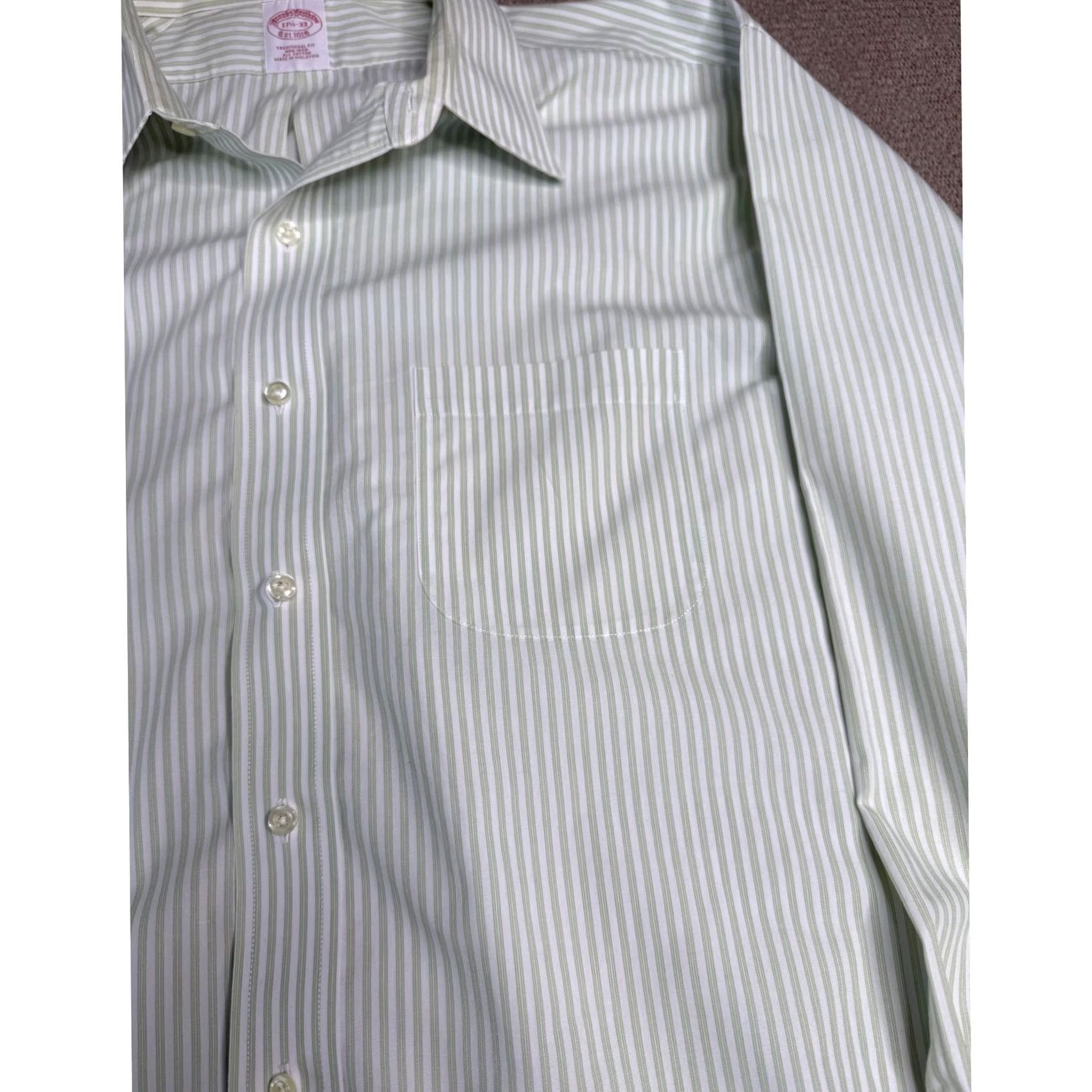 Brooks Brothers Brooks Brothers Mens Dress Shirt Button-Down Green Striped Traditional Fit 17.5-33 Long Sleeve Cotton Casual Business Mens 17.5 in Neck Size Slim? Size US XXL / EU 58 / 5 - 3 Thumbnail