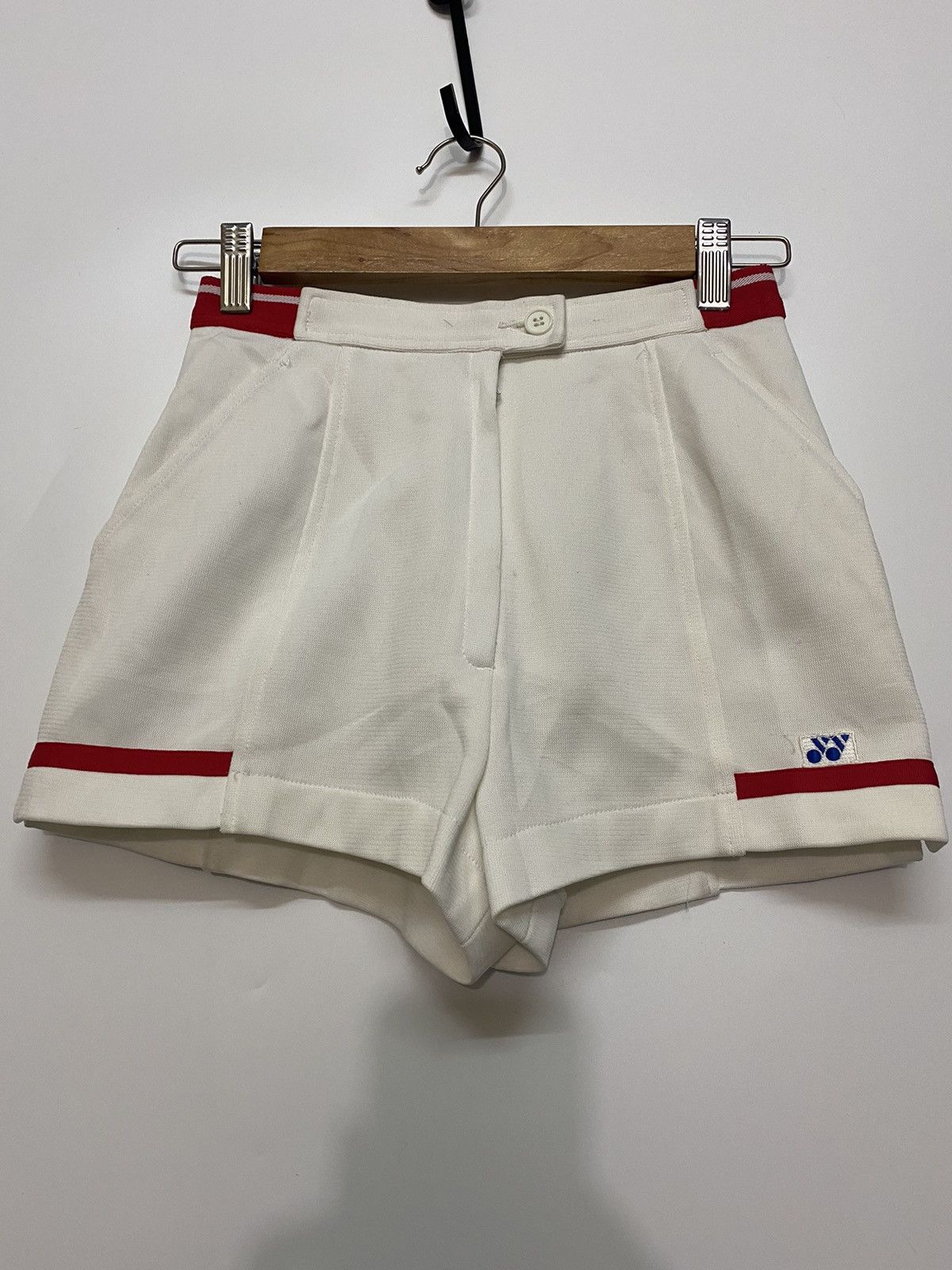Japanese Brand × Vintage VINTAGE Yonex Tennis Shorts White Wimbledon Sports Japan Size 24" / US 00 / IT 34 - 1 Thumbnail