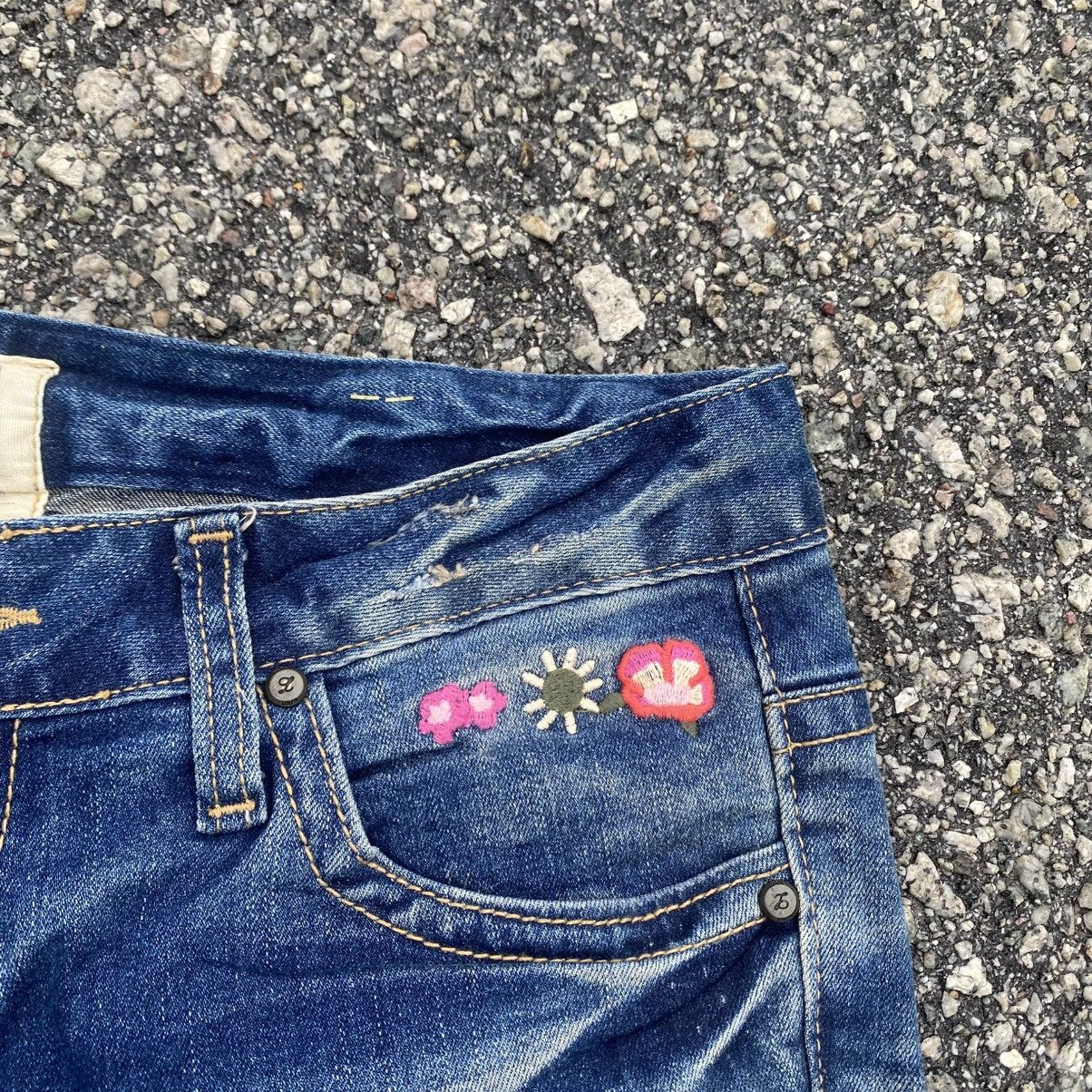 If Six Was Nine Rare Lolita by Concert Club Spell Out Backhit Flare Size 30" / US 8 / IT 44 - 10 Thumbnail