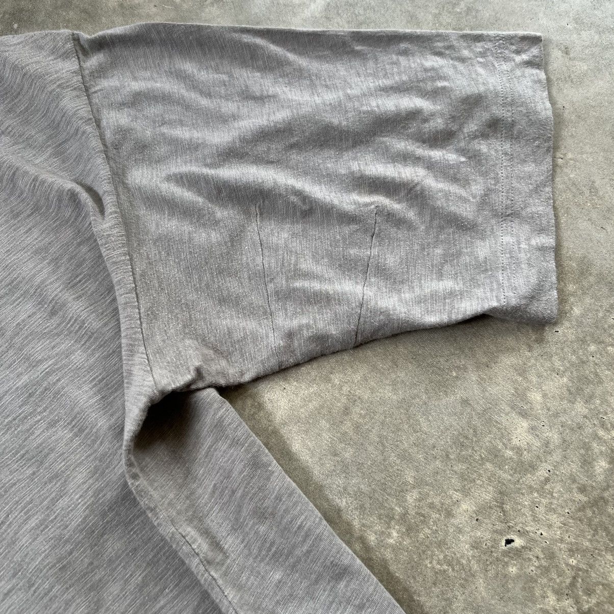 Undercover × Uniqlo Undercover x Uniqlo Oversize T Shirt Size L / US 10 / IT 46 - 5 Thumbnail