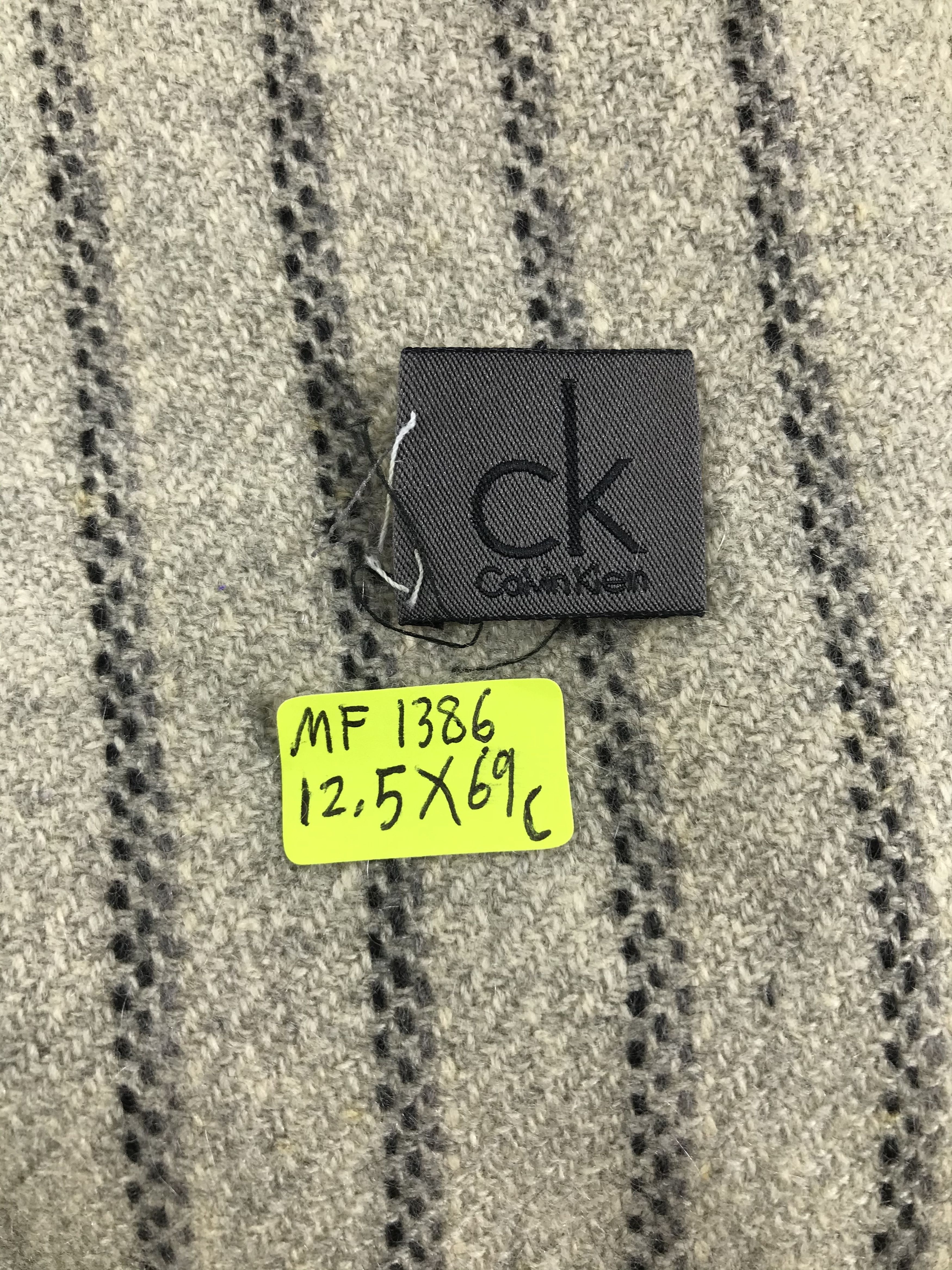 Calvin Klein Vintage Calvin Klein Scarf/Muffler/Neckwear MF1386 Size ONE SIZE - 4 Thumbnail