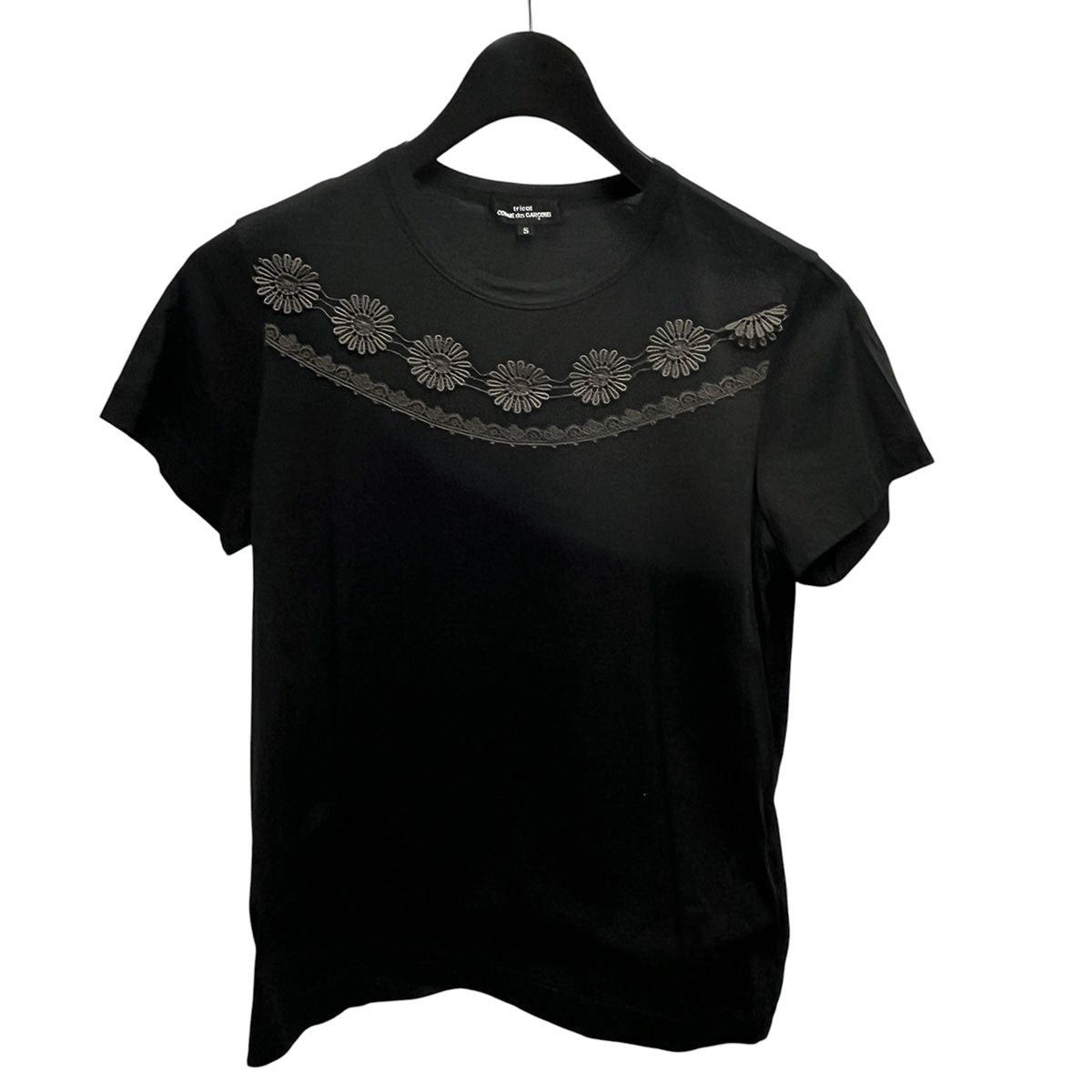 Comme des Garcons 3D Flower Motif Tee Size S / US 4 / IT 40 - 1 Thumbnail