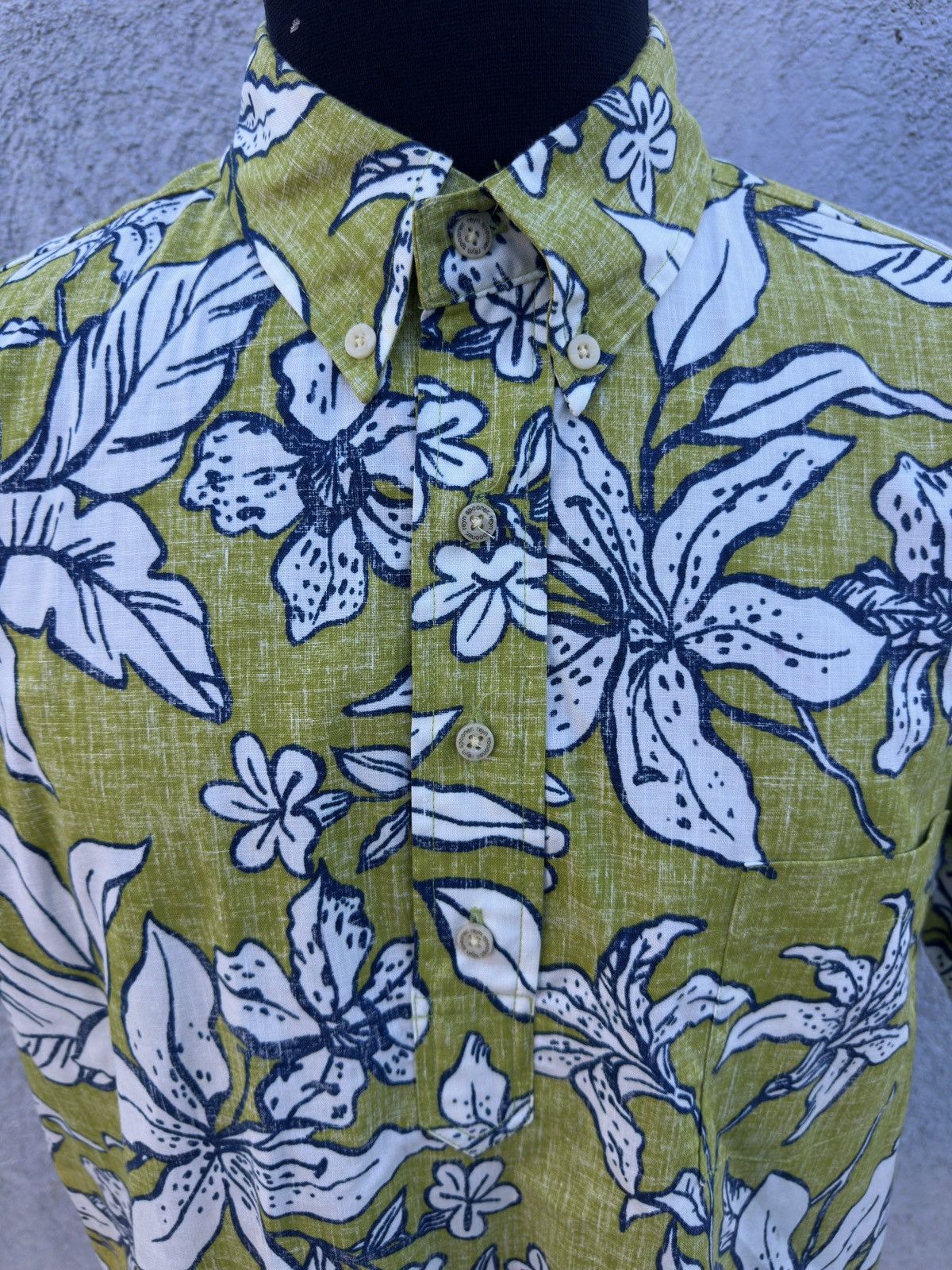 Reyn Spooner PreOwned Reyn Spooner Classic Green/White 3/4 Button Men's L Size US L / EU 52-54 / 3 - 3 Thumbnail