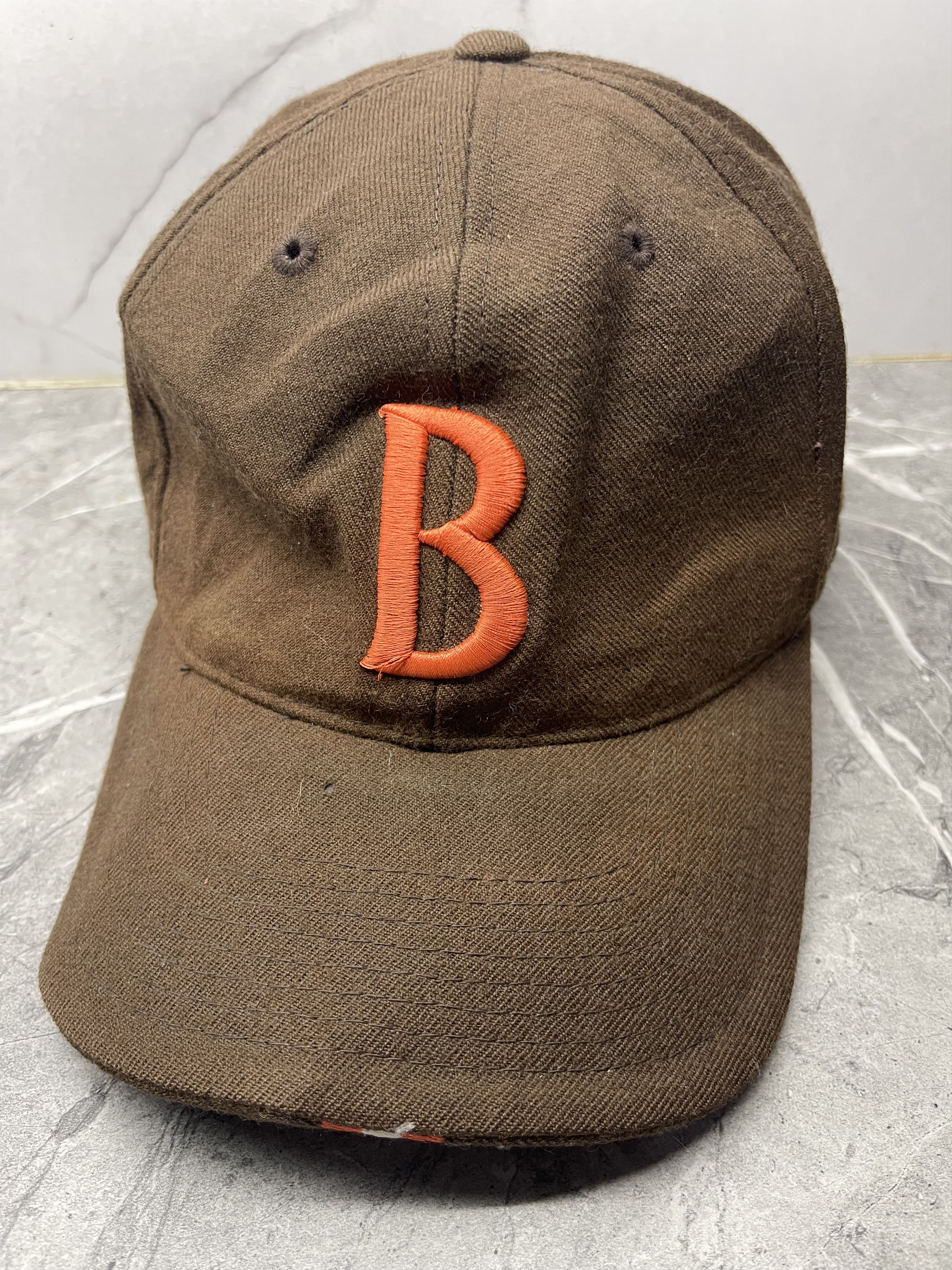Nike Vintage Nike x Cincinnati Bengals Fullcap Hat Size ONE SIZE - 1 Thumbnail
