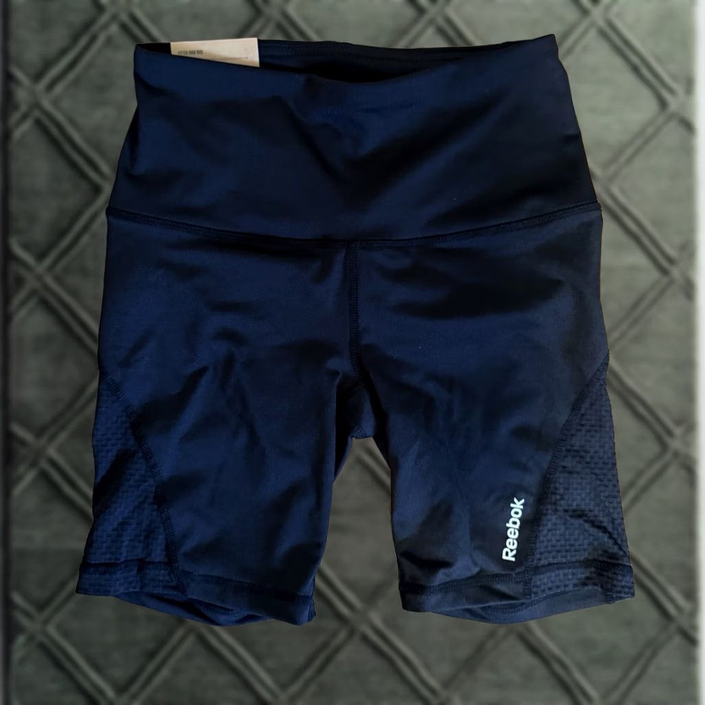 Reebok Reebok Athletic Shorts XS Black Women High Rise New With Tags Size 26" / US 2 / IT 38 - 1 Thumbnail