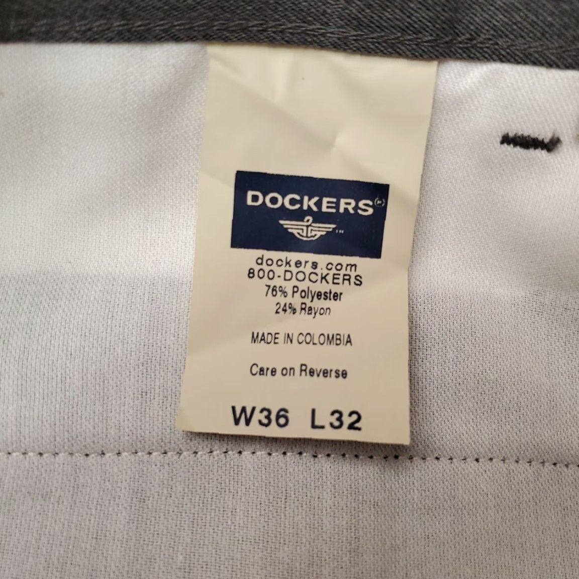 Dockers Dockers Pants Adult 36x32 Gray Dress Pleated Relaxed Cuffed Belt Loops Zip Straight Leg Solid Mens Size US 36 / EU 52 - 6 Thumbnail