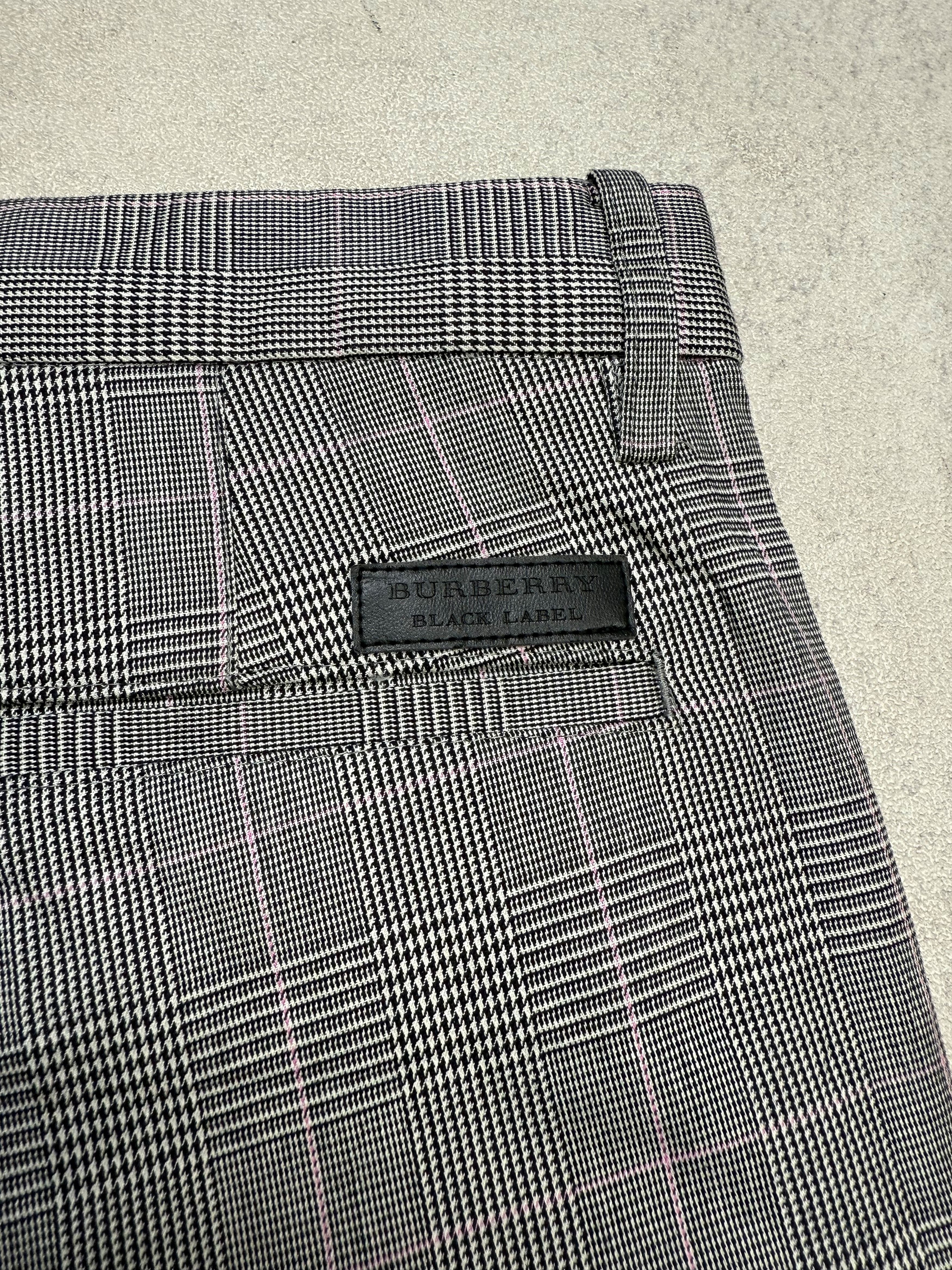 Burberry Vintage Burberry Plaid Tartan Shorts Size US 32 / EU 48 - 3 Thumbnail