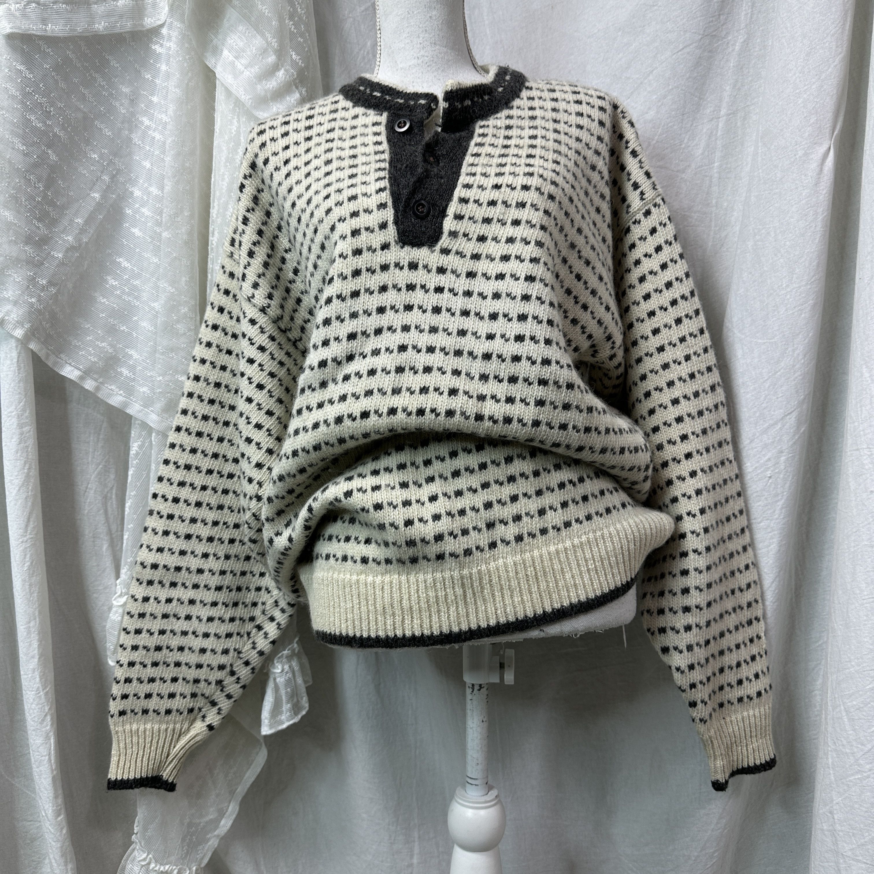 Vintage Vintage Houndstooth Norwegian Sweater 90s Size US L / EU 52-54 / 3 - 6 Thumbnail