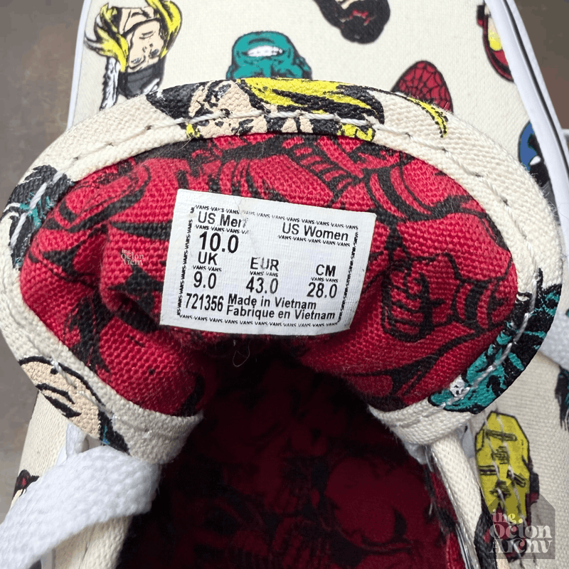 Disney × Vans Vans Authentic x Marvel 'Marvel Heads' 2018 VN0A38EMRNU Used Size US 10 / EU 43 - 10 Thumbnail