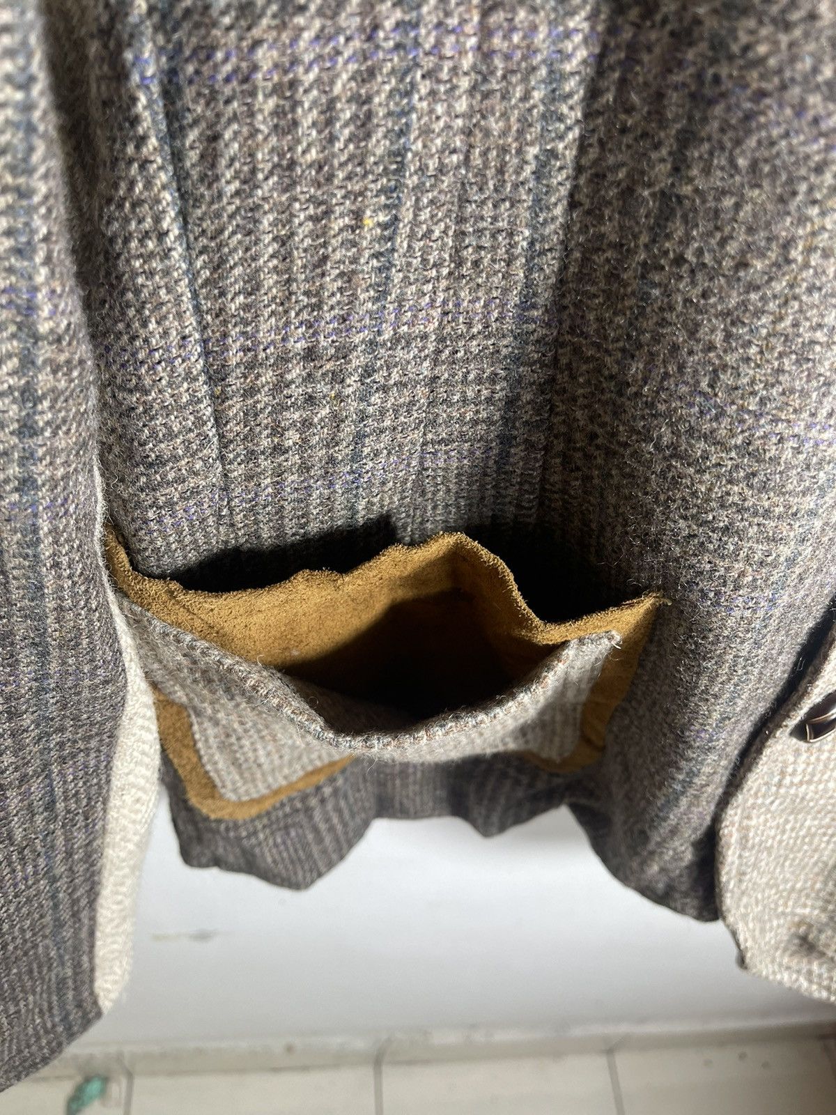 Harris Tweed Vintage Harris tweed button wool jacket Size US M / EU 48-50 / 2 - 9 Thumbnail