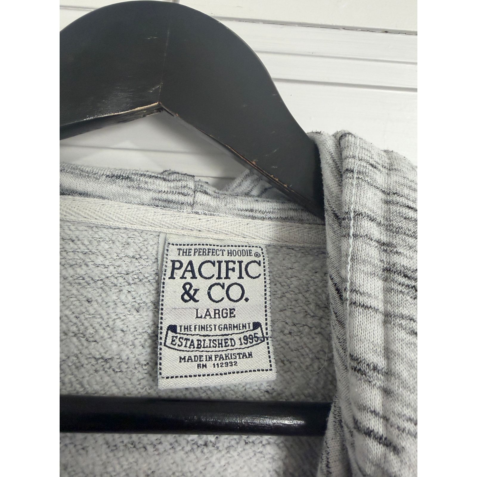 Pacific and Co. University of Minnesota Duluth UMD Hoodie Sweatshirt Size L Size US L / EU 52-54 / 3 - 3 Thumbnail