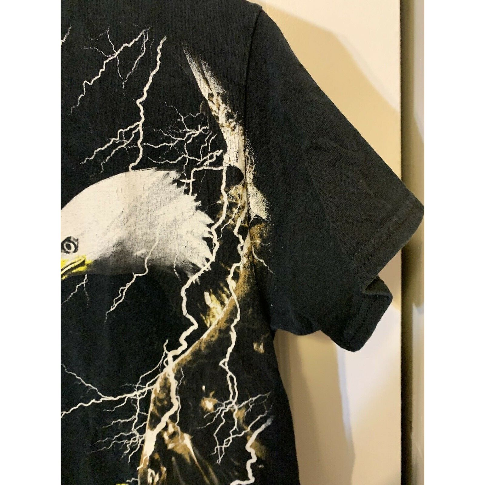 Gildan Vtg Bald Eagle Lightning Storm T Shirt Distressed Gildan Tag Size US S / EU 44-46 / 1 - 7 Thumbnail