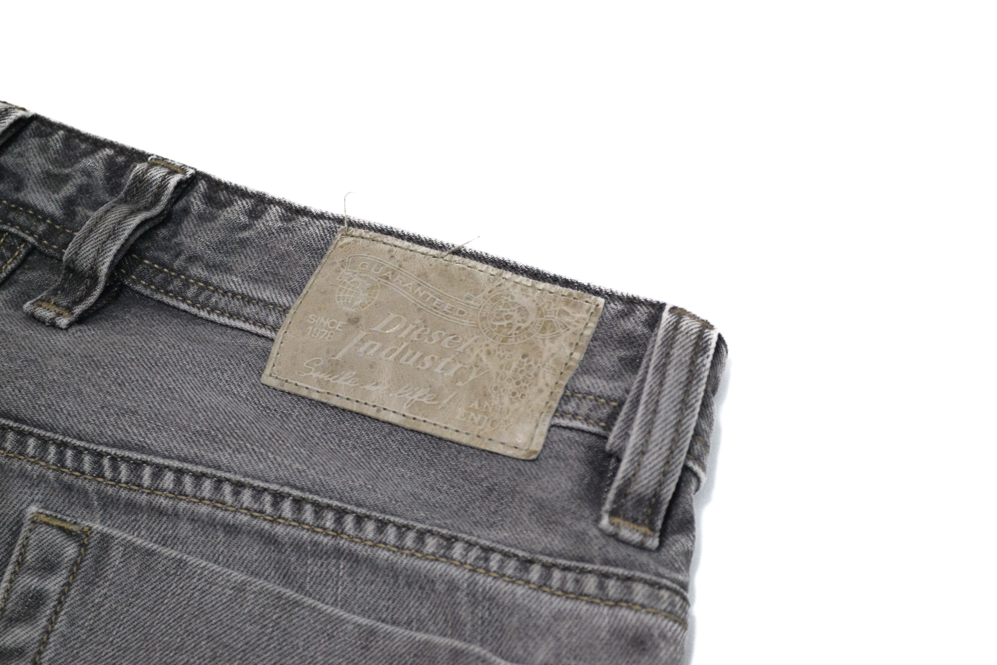 Diesel Diesel Viker 008WM Gray Men’s Jeans Denim Pants Size US 29 - 8 Thumbnail