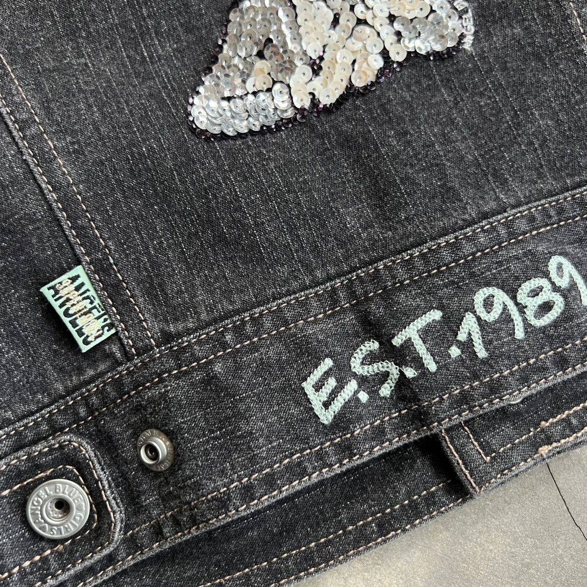 Angel Blue 2000s Angle Blue X Warner Bros Trucker Denim Jacket Size US XS / EU 42 / 0 - 9 Thumbnail
