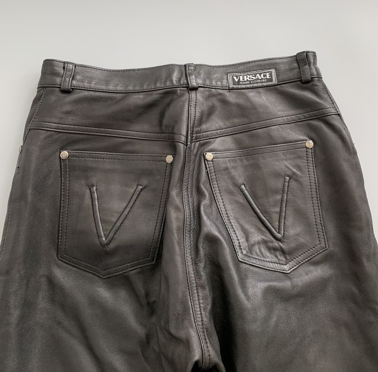 Versace Vintage Versace Leather Pants Y2K streetwear Size 27" / US 4 / IT 40 - 16 Thumbnail