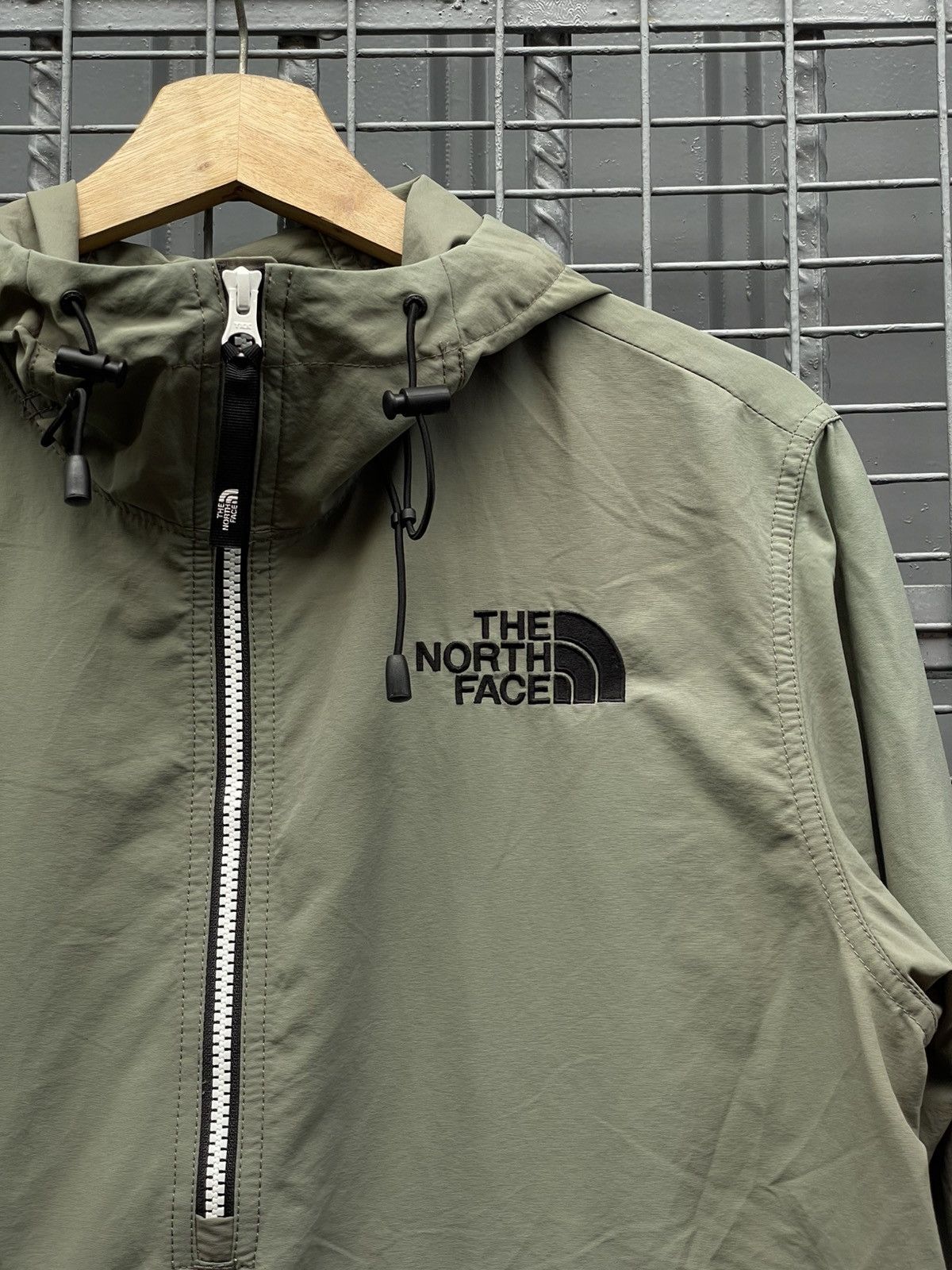 The North Face The North Face | Half Zip Windbreaker Size US M / EU 48-50 / 2 - 2 Thumbnail