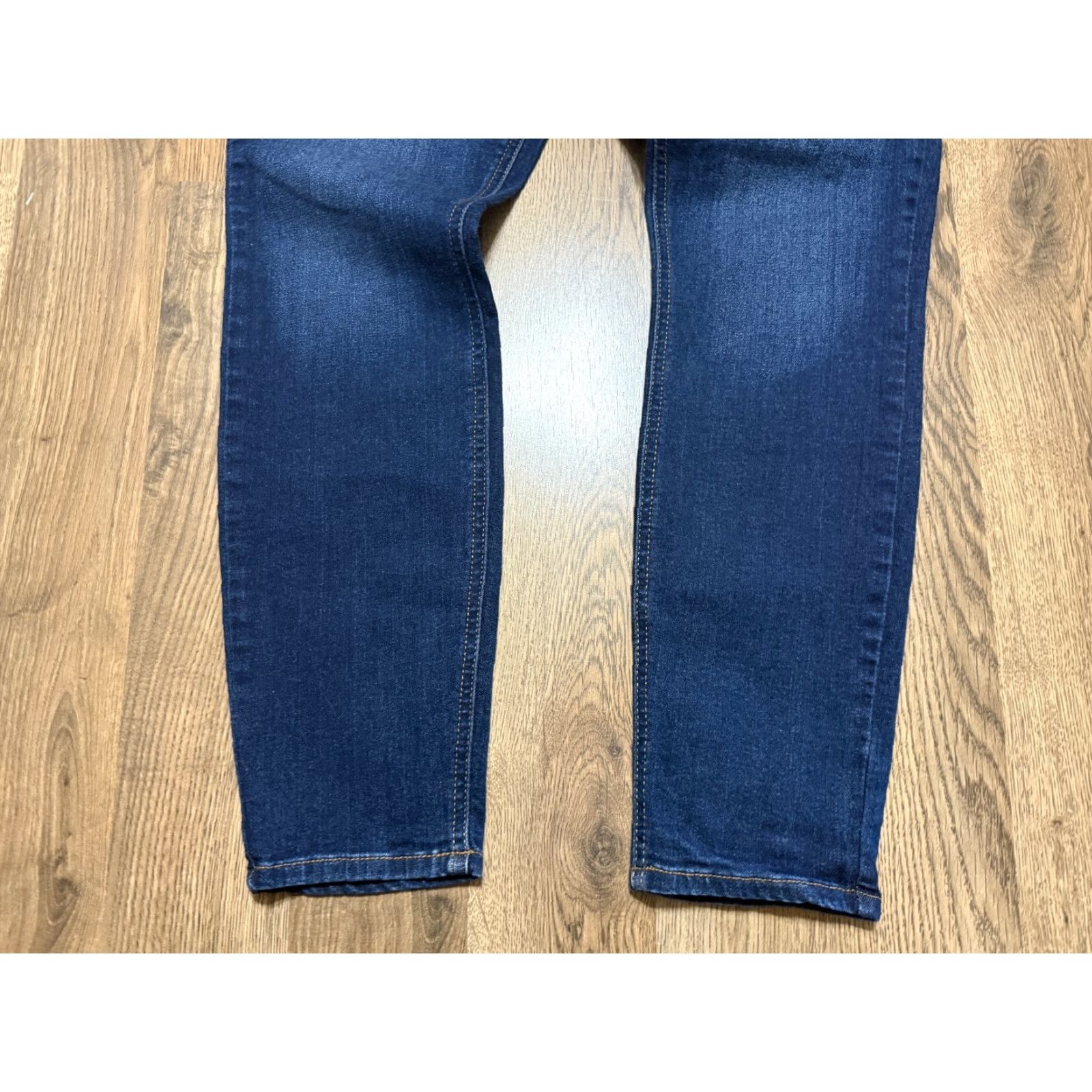 Vintage Studio Jeans, Womens Size 30, Blue Denim, Straight Leg, Pockets, Dark Wash Size 30" / US 8 / IT 44 - 3 Thumbnail