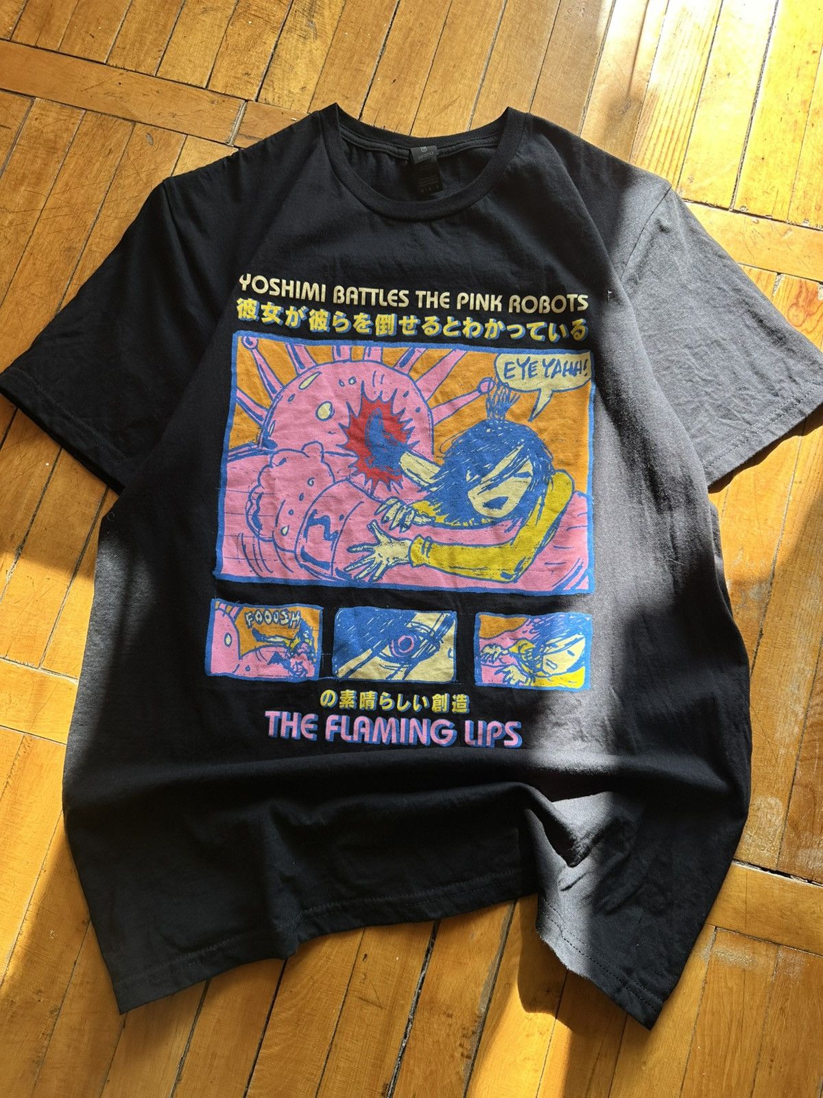 Band Tees 🔥 The Flaming Lips Yoshimi Battles The Pink Robots T Shirt Size US M / EU 48-50 / 2 - 3 Thumbnail