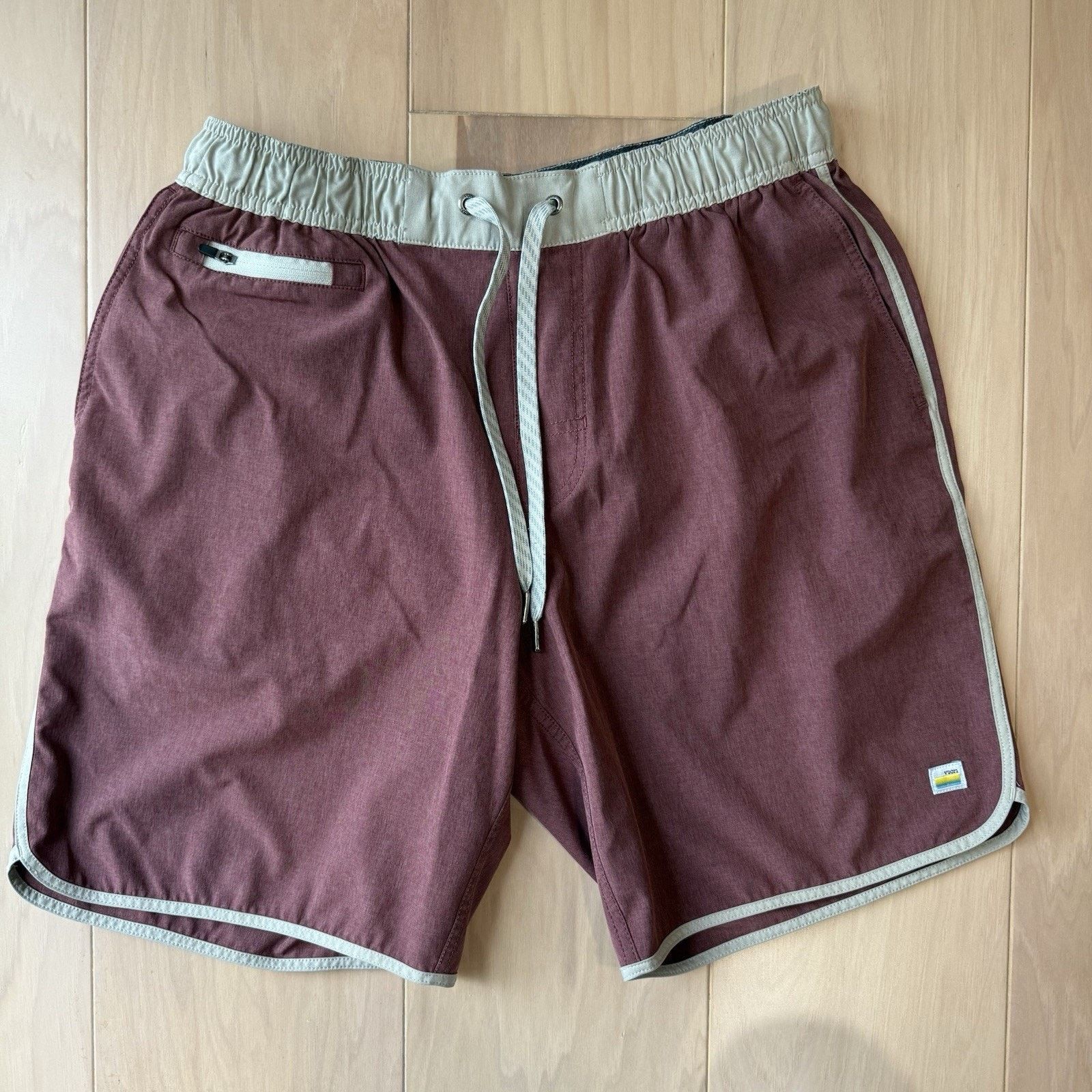 Vuori Vuori Banks Shorts Medium Maroon Lightweight Workout Size US 29 - 3 Thumbnail
